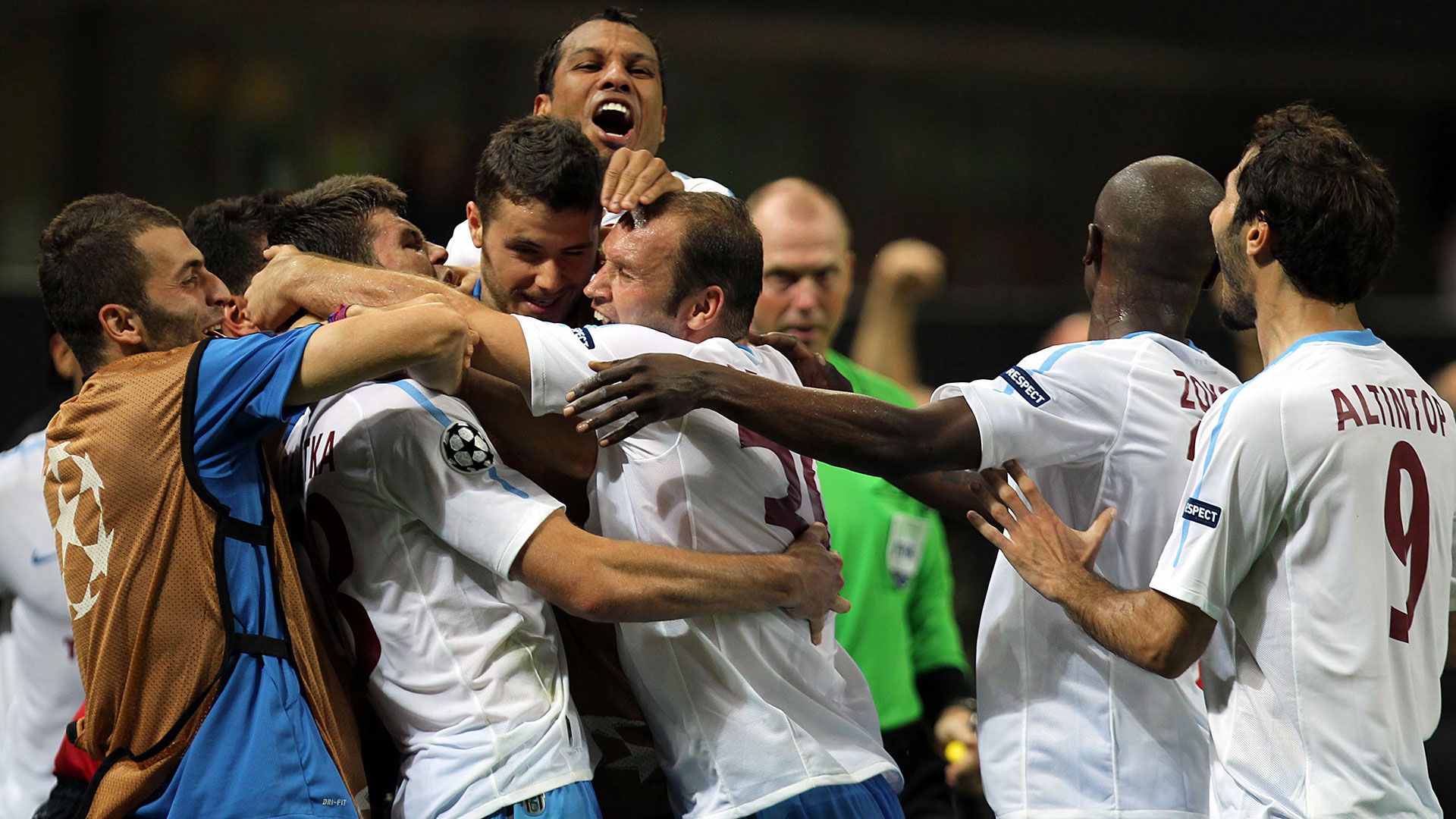 Inter Trabzonspor Gol Sevinci 09152011