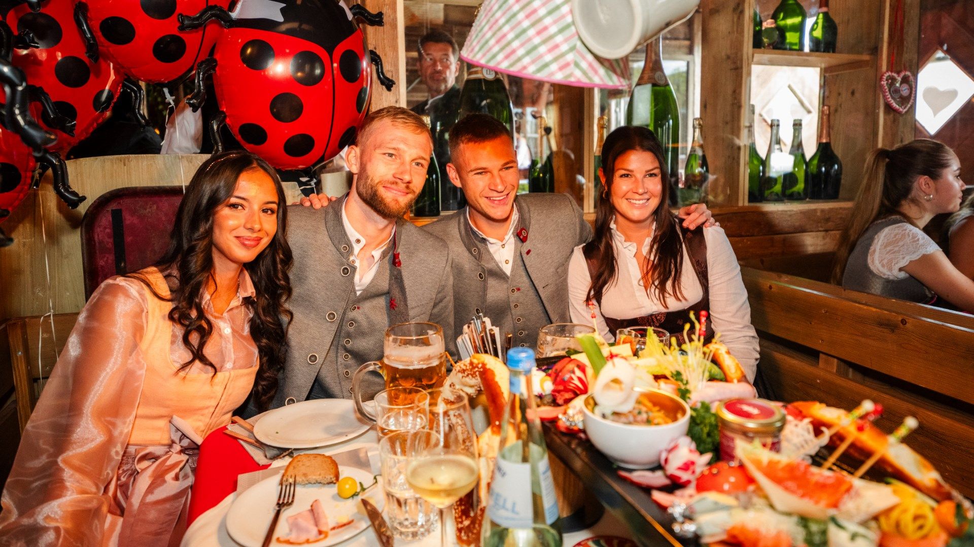 Joshua Kimmich Konrad Laimer FC Bayern Wiesn 2023