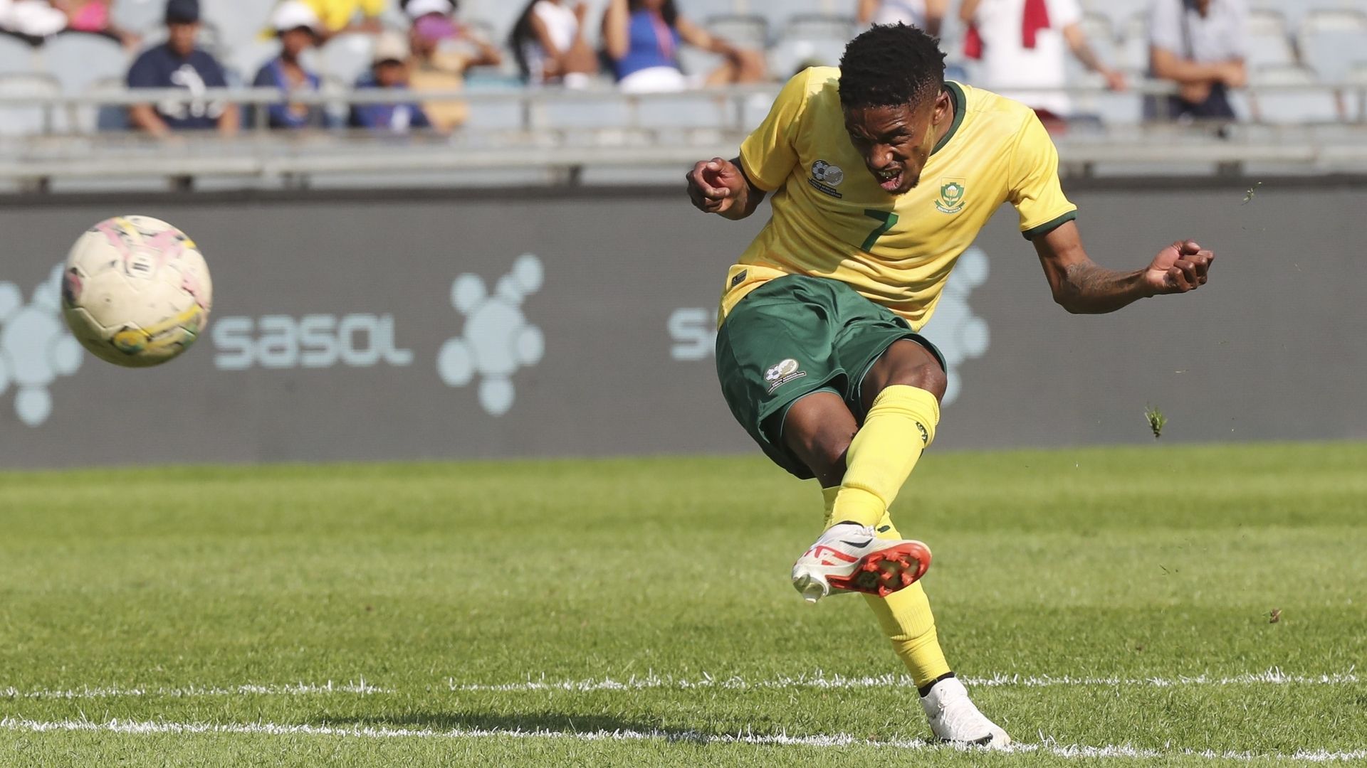 Monnapule Saleng and Terrence Mashego named in Bafana Bafana squad as  Kaizer Chiefs, Mamelodi Sundowns and Orlando Pirates players headline  Helman Mkhalelele's side ahead of Egypt matches | Goal.com South Africa