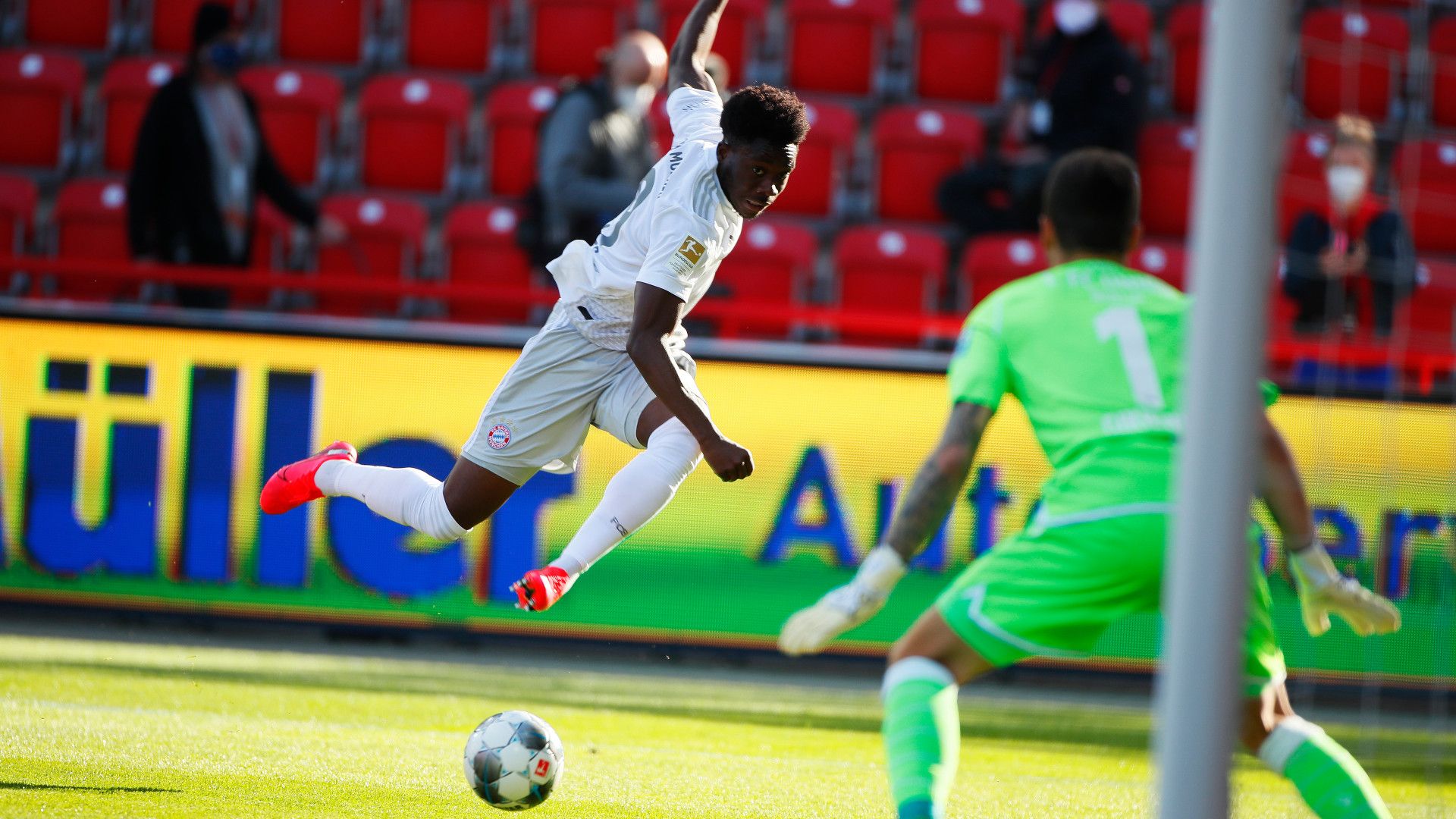 ONLY GER Union v Bayern