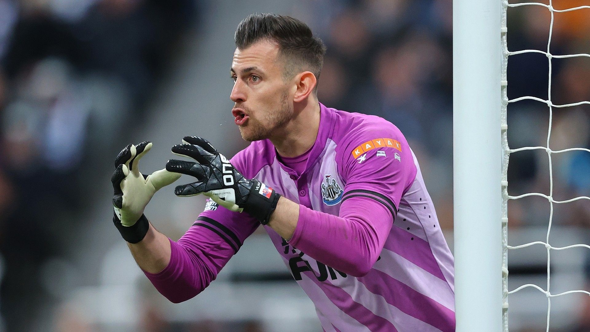 Martin Dubravka Newcastle 2021-22
