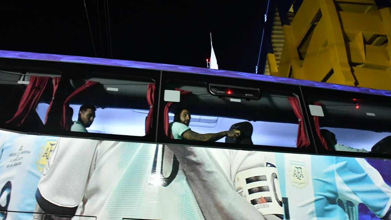 micro Argentina Ecuador Eliminatorias 08102020