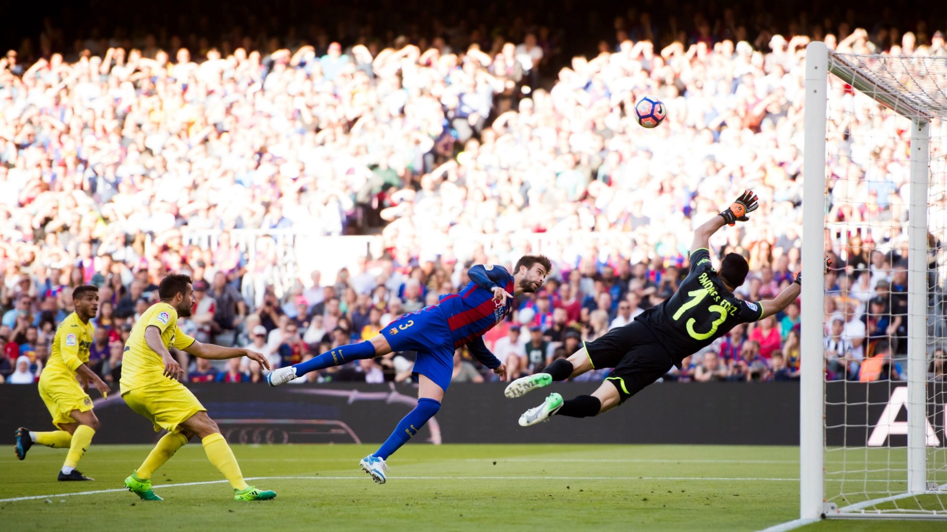 Gerard Pique Barcelona Villarreal LaLiga 06052017