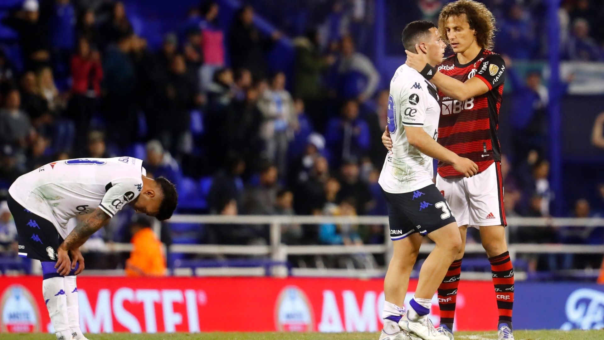 310822 Vélez Flamengo David Luiz