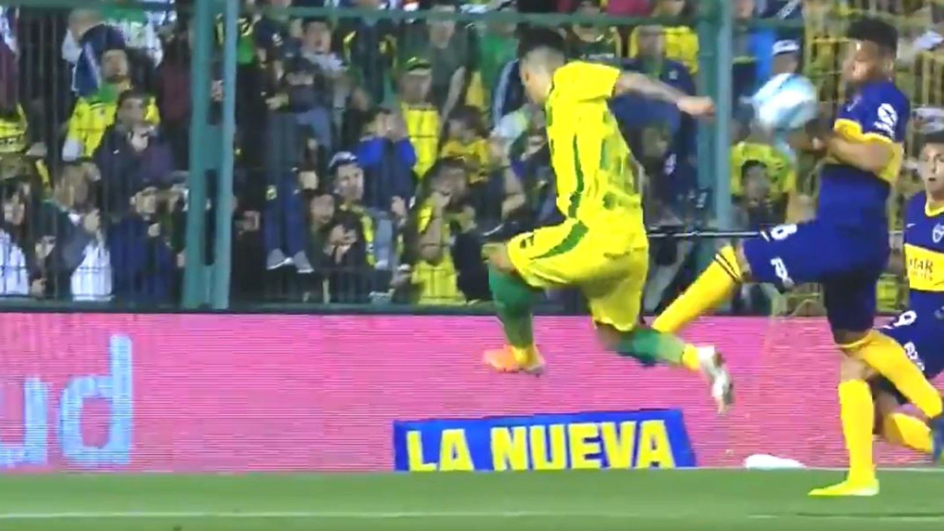 Fabra mano Boca Defensa y Justicia