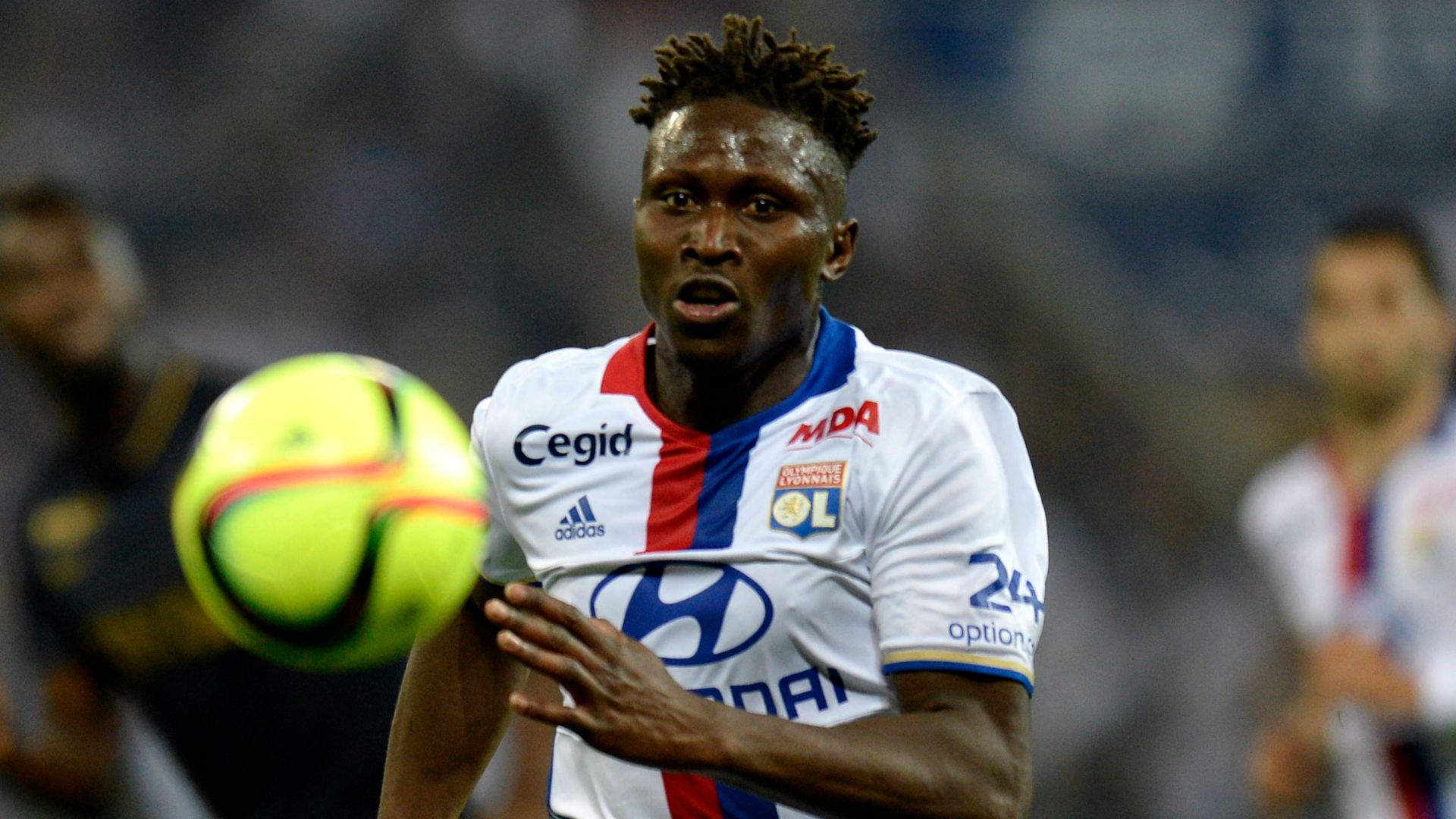 Mapou Yanga Mbiwa Olympique Lyon