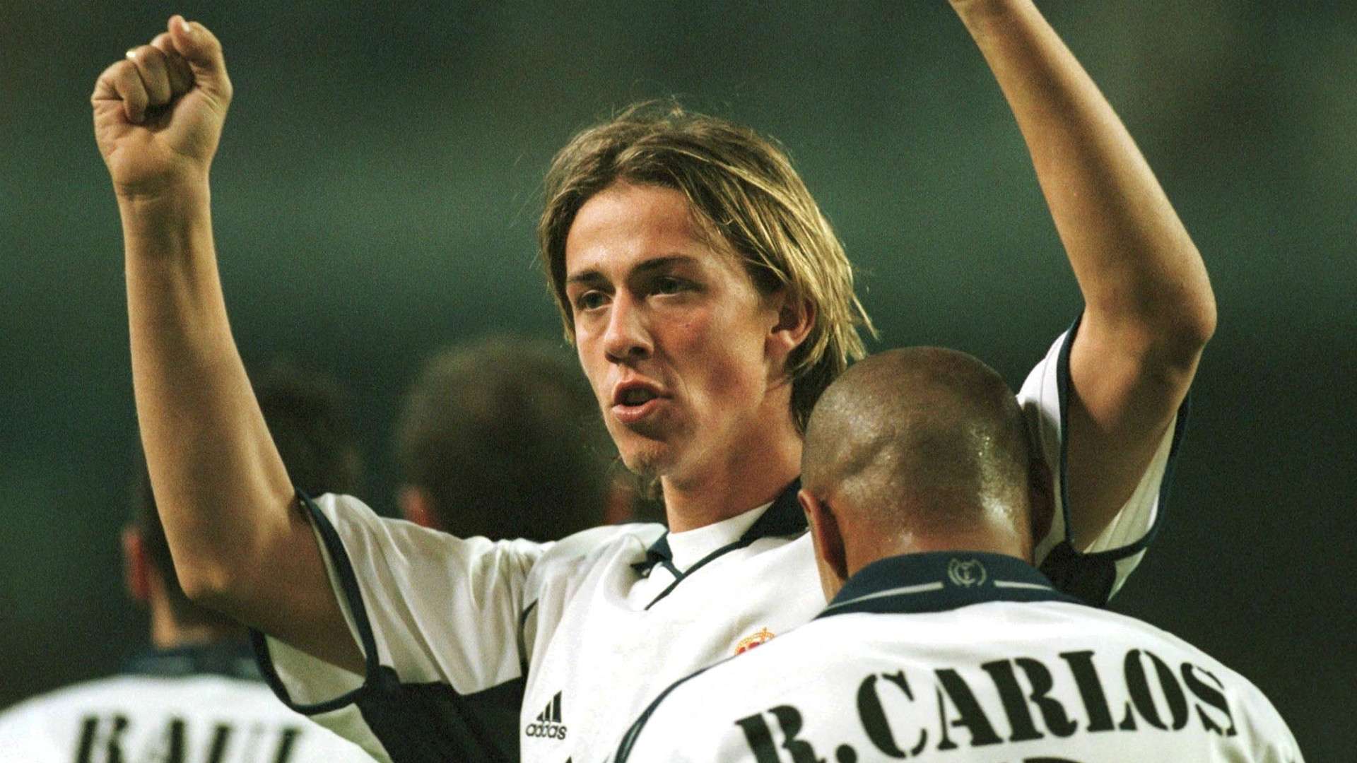 Guti Roberto Carlos Real Madrid 2000-2001