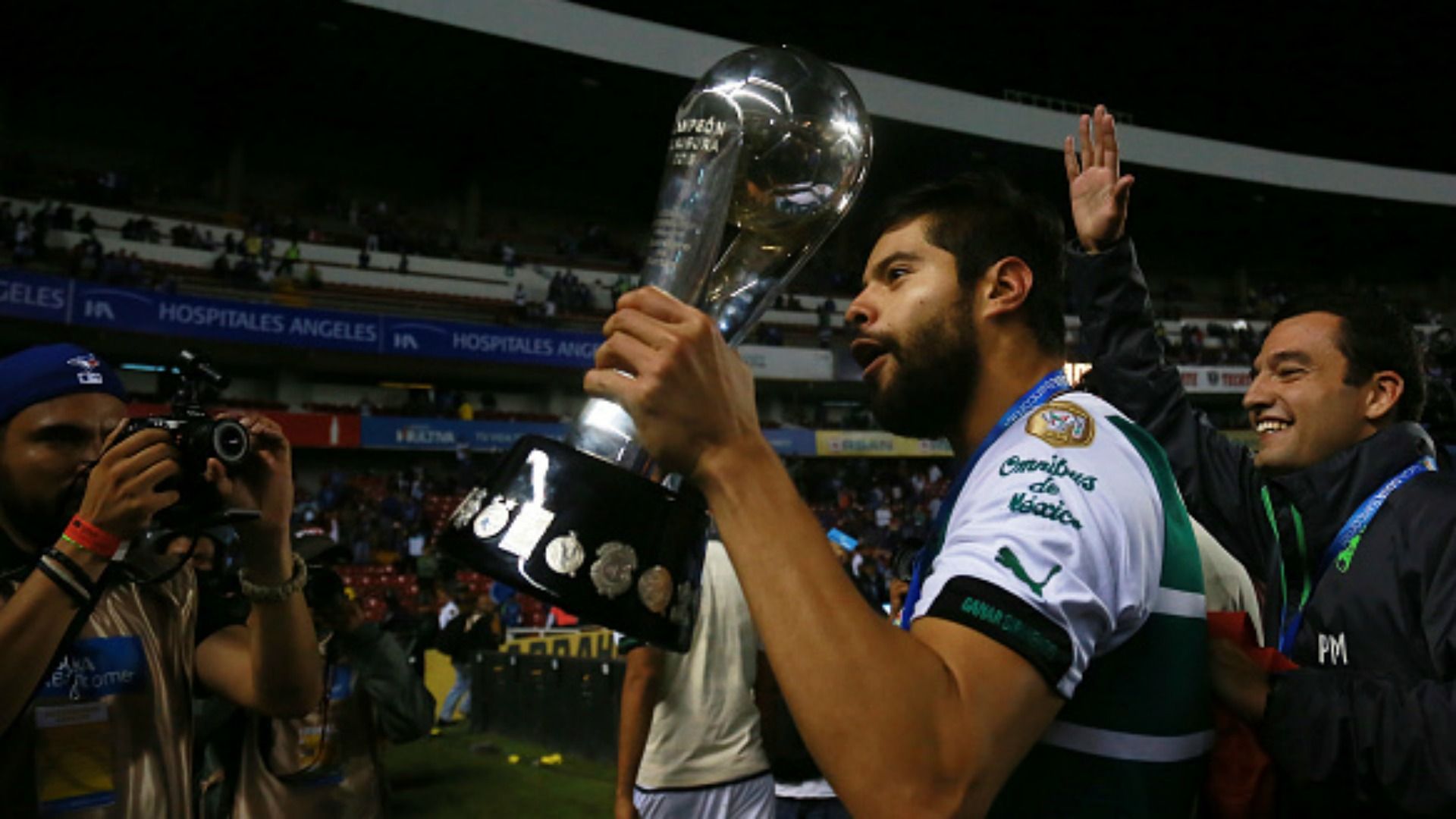 Néstor Araujo, Santos, 251016