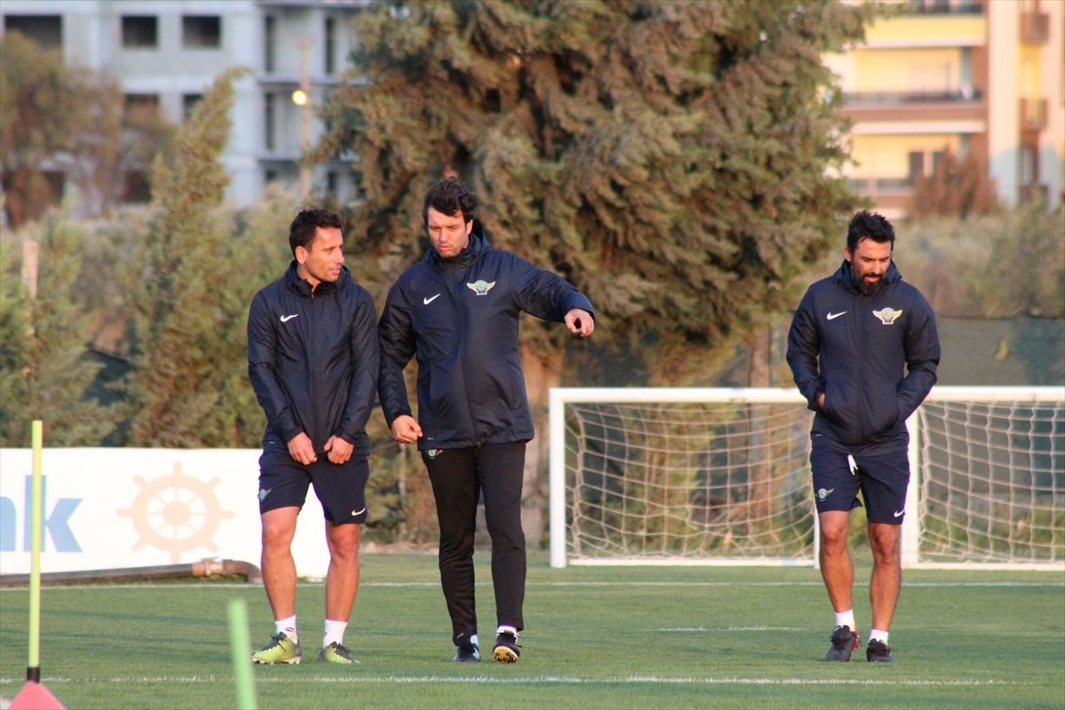 Cihat Arslan Akhisarspor