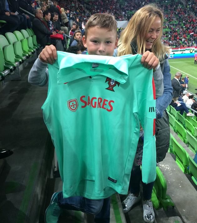 Cristiano Ronaldo gesztusa