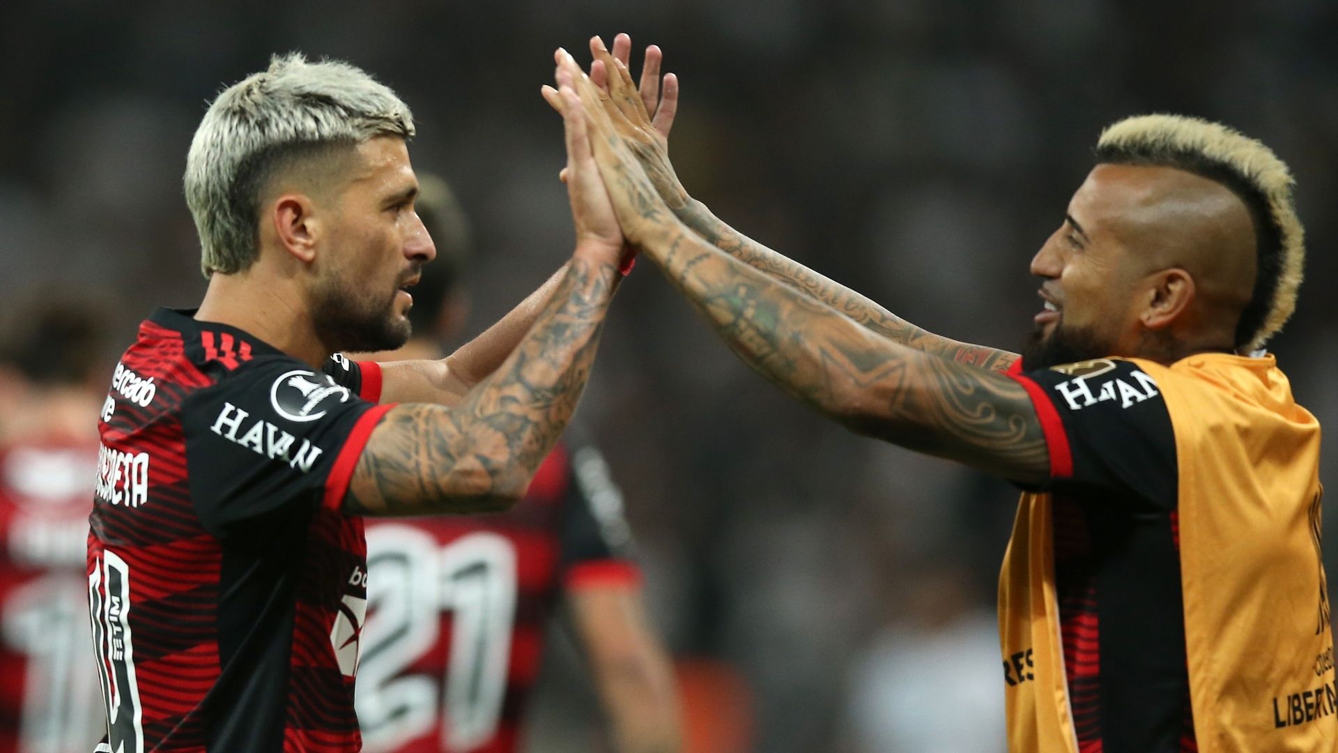 020822 Corinthians Flamengo Arturo Vidal Giorgian de Arrascaeta