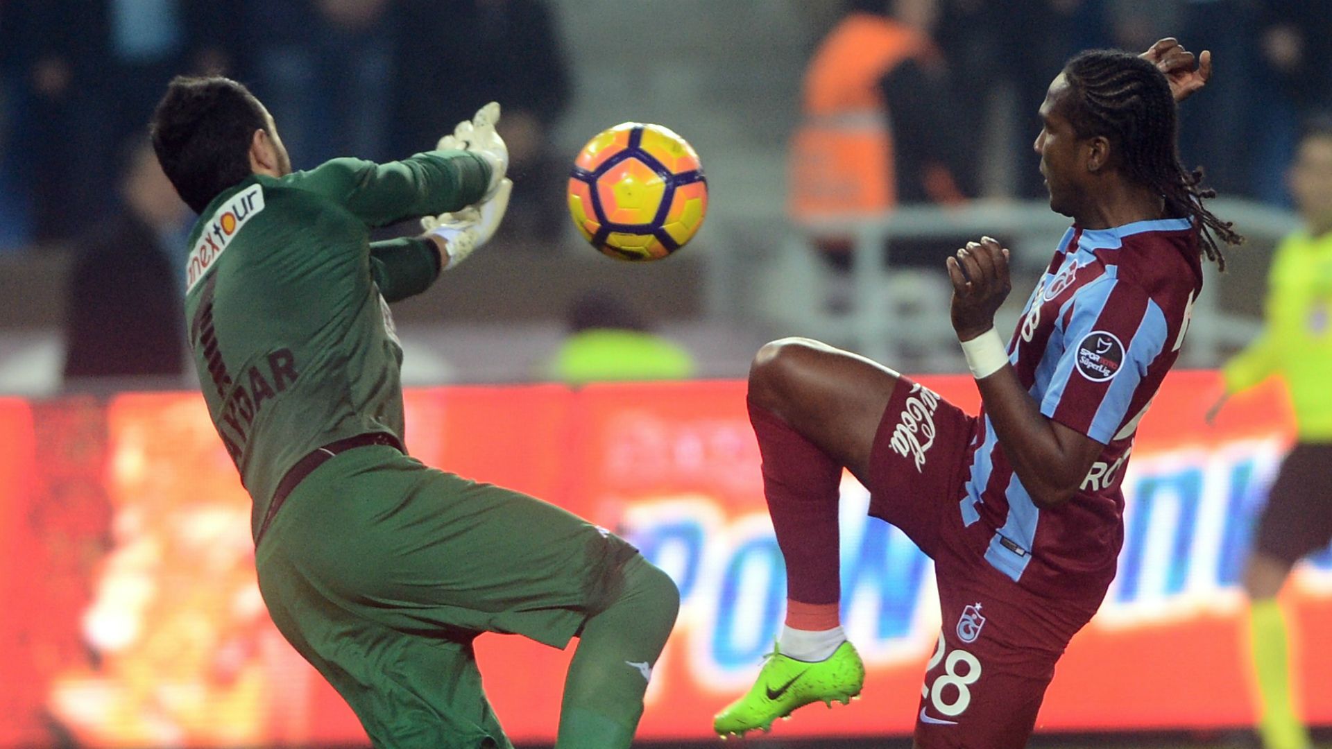 Haydar Yilmaz Hugo Rodallega Trabzonspor Alanyaspor STSL 02202017