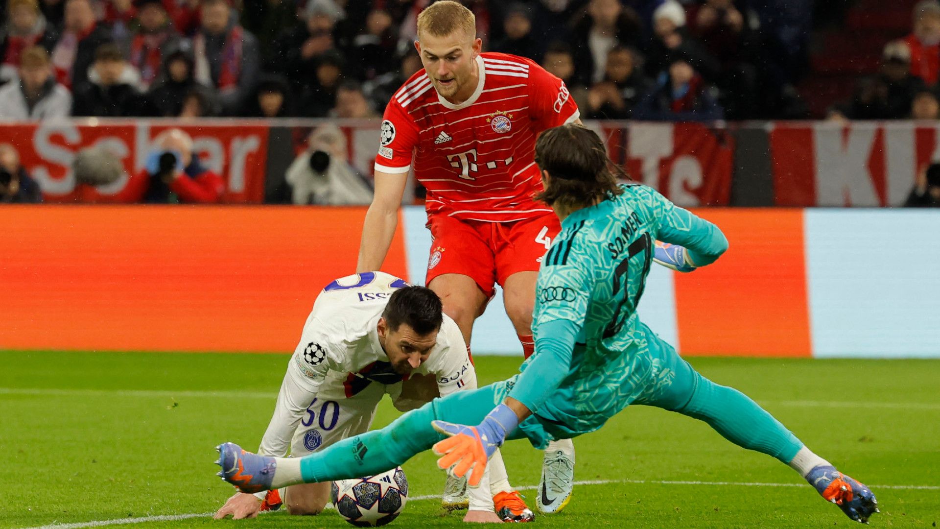 MATTHIJS DE LIGT BAYERN MÜNCHEN 08032023