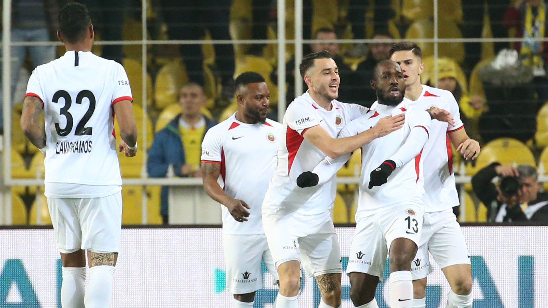 Giovanni Sio Fenerbahce Genclerbirligi 12062019