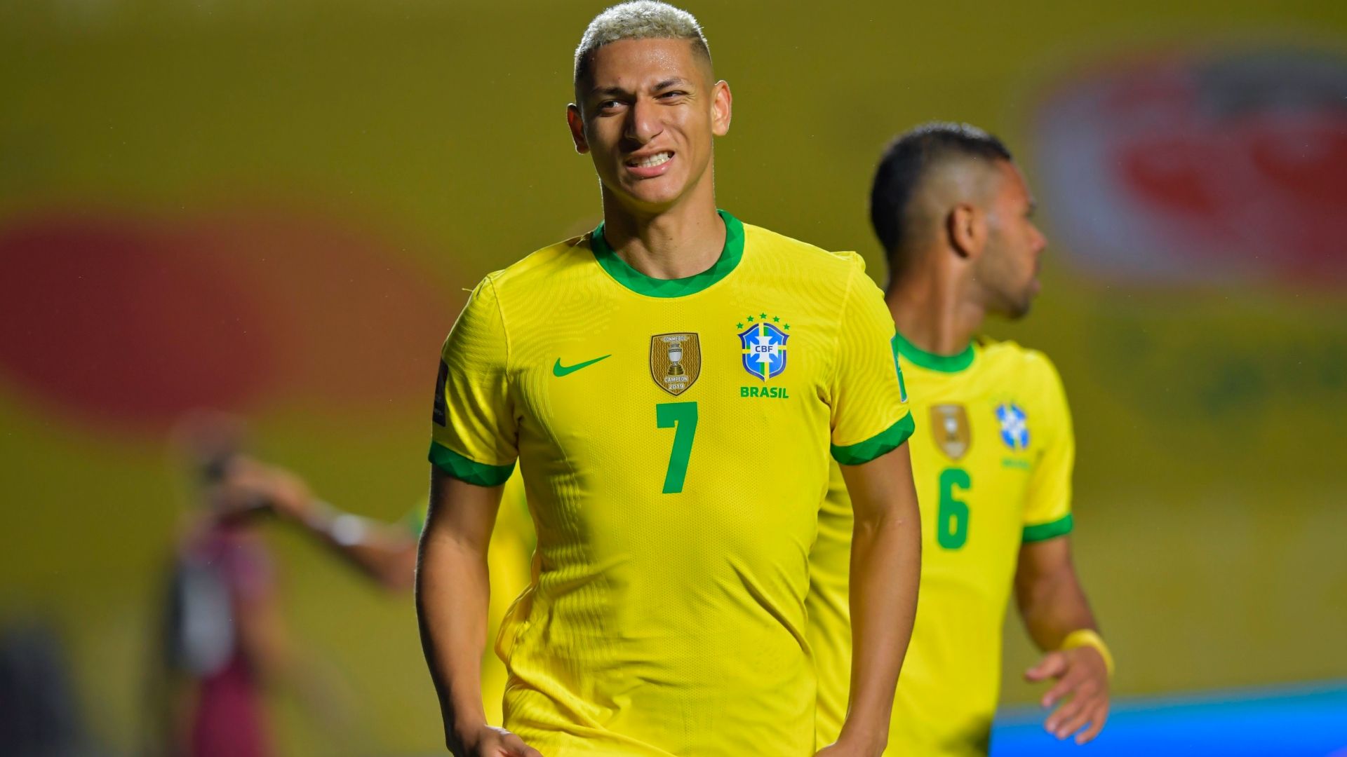 エヴァートンユニフォーム リシャルリソン リシャルリソンは