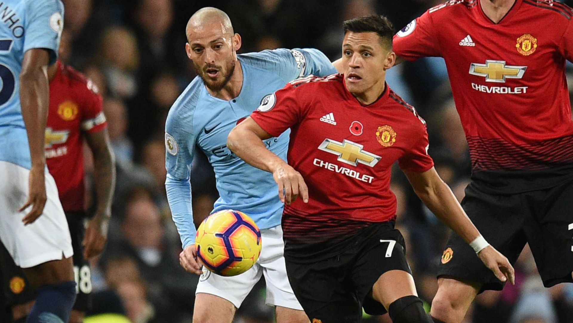 111118 Alexis Sánchez David Silva Manchester United Manchester City