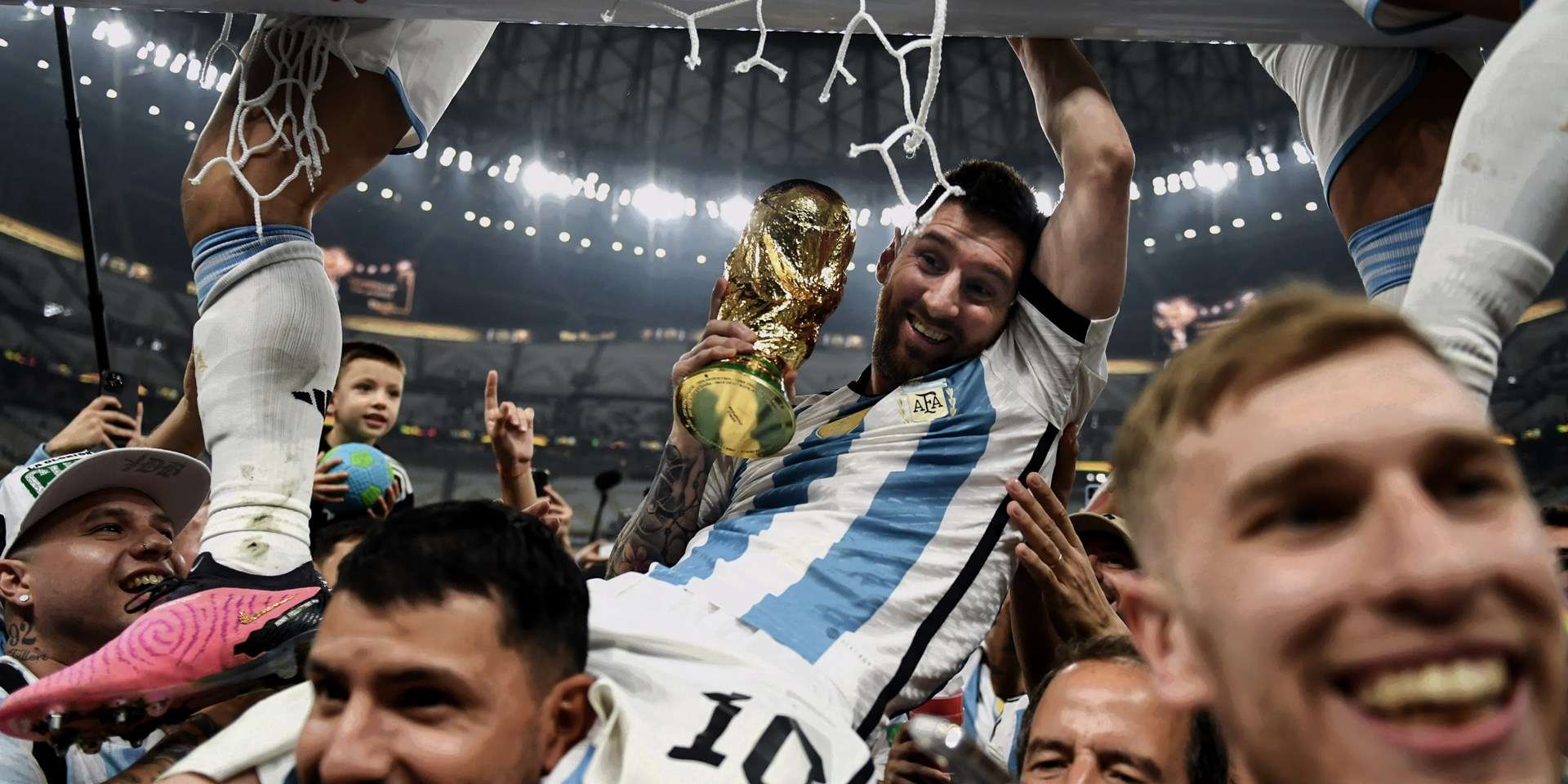 Messi World Cup HIC 2-1