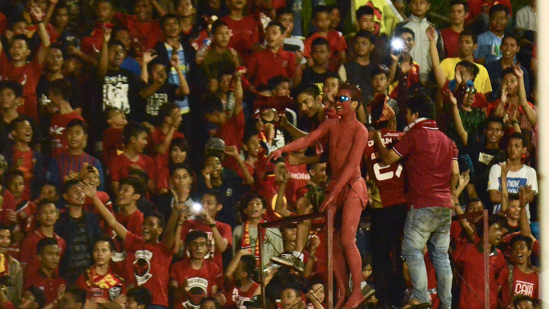 Semen Padang Fans - Pekan Ke-10