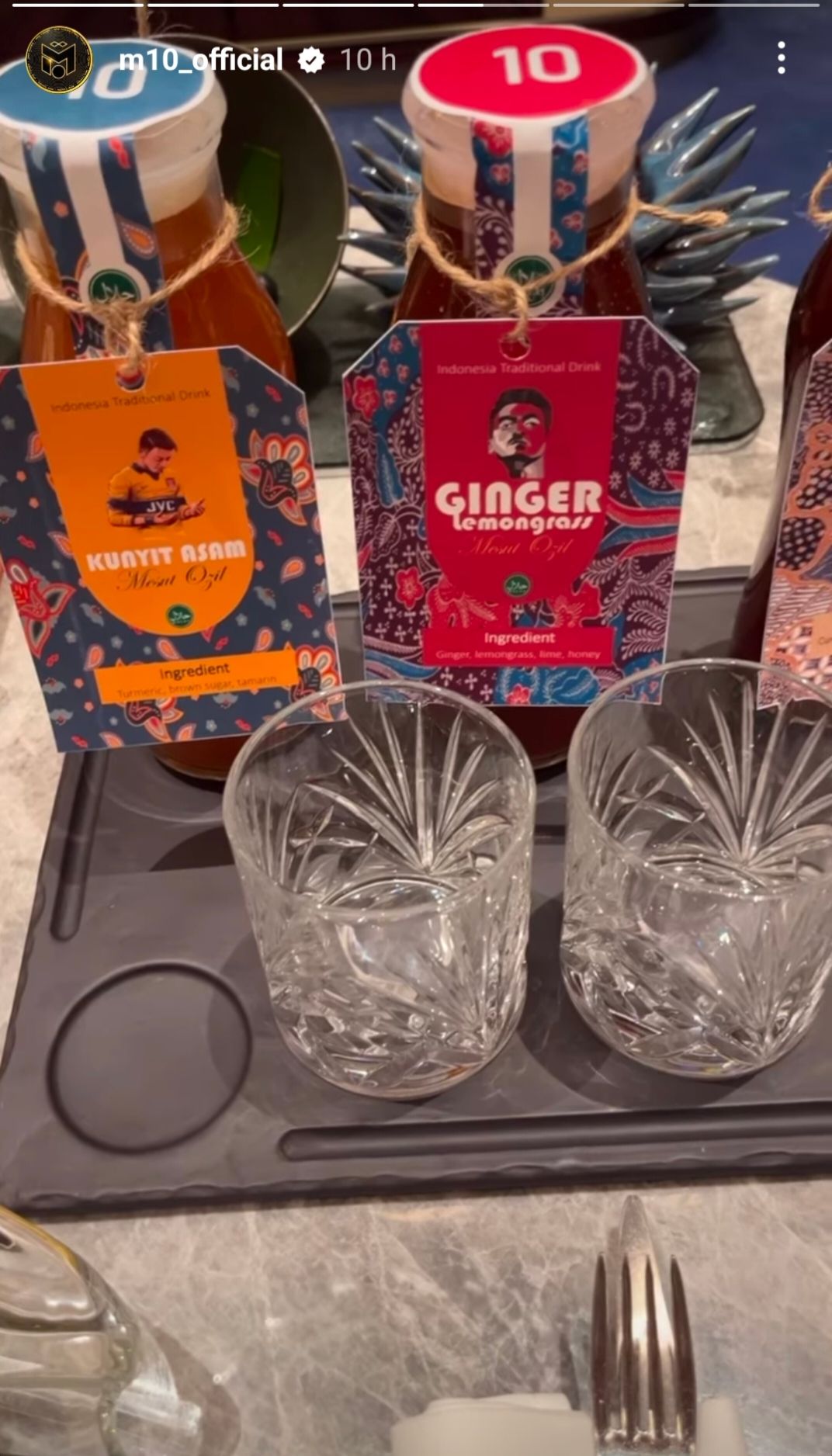 Mesut Ozil Jamu (Embed Only)