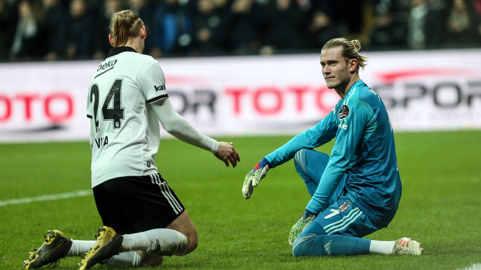 Domagoj Vida Loris Karius Besiktas 02252019
