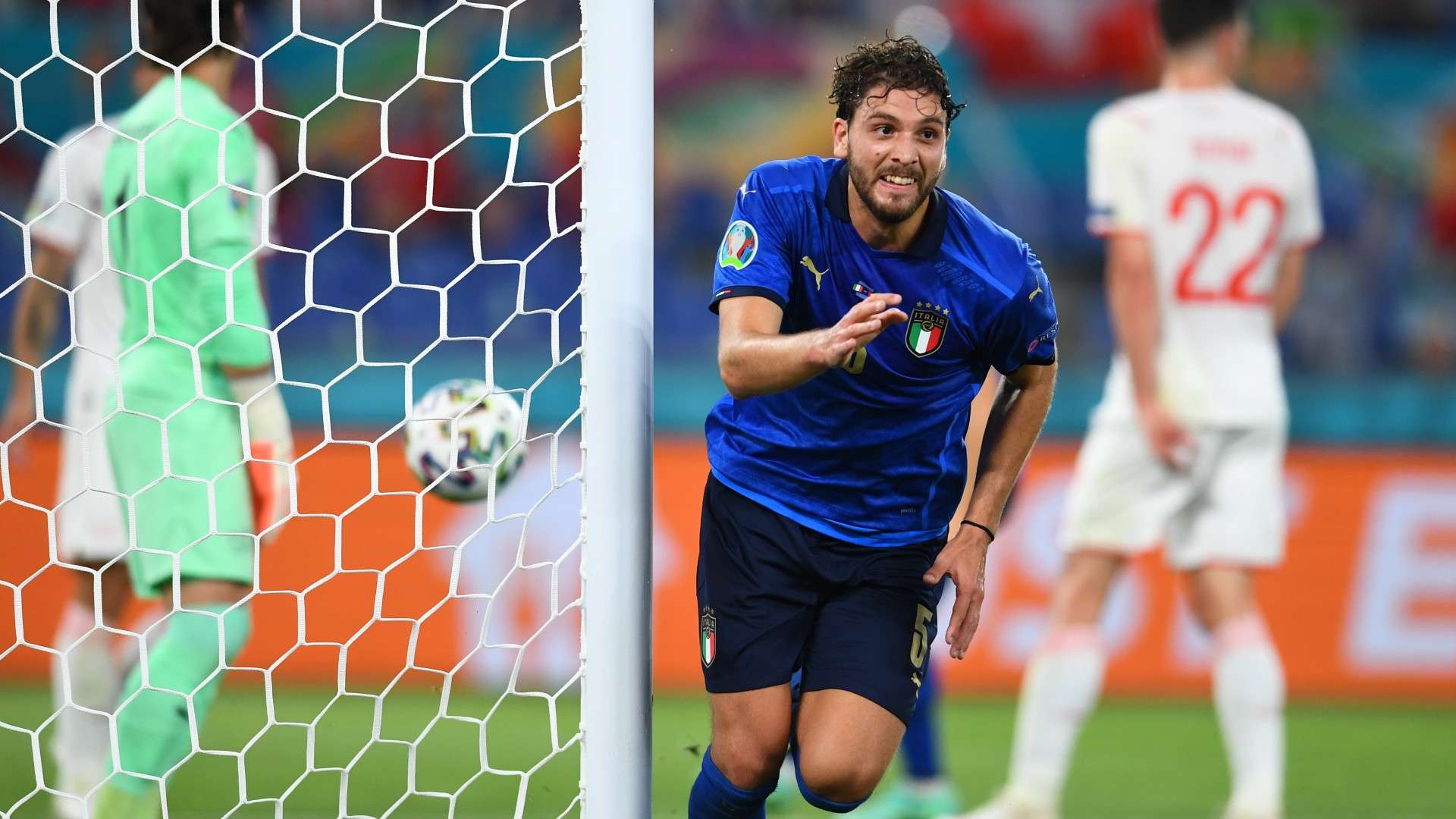 Manuel Locatelli Italy Euro 2020