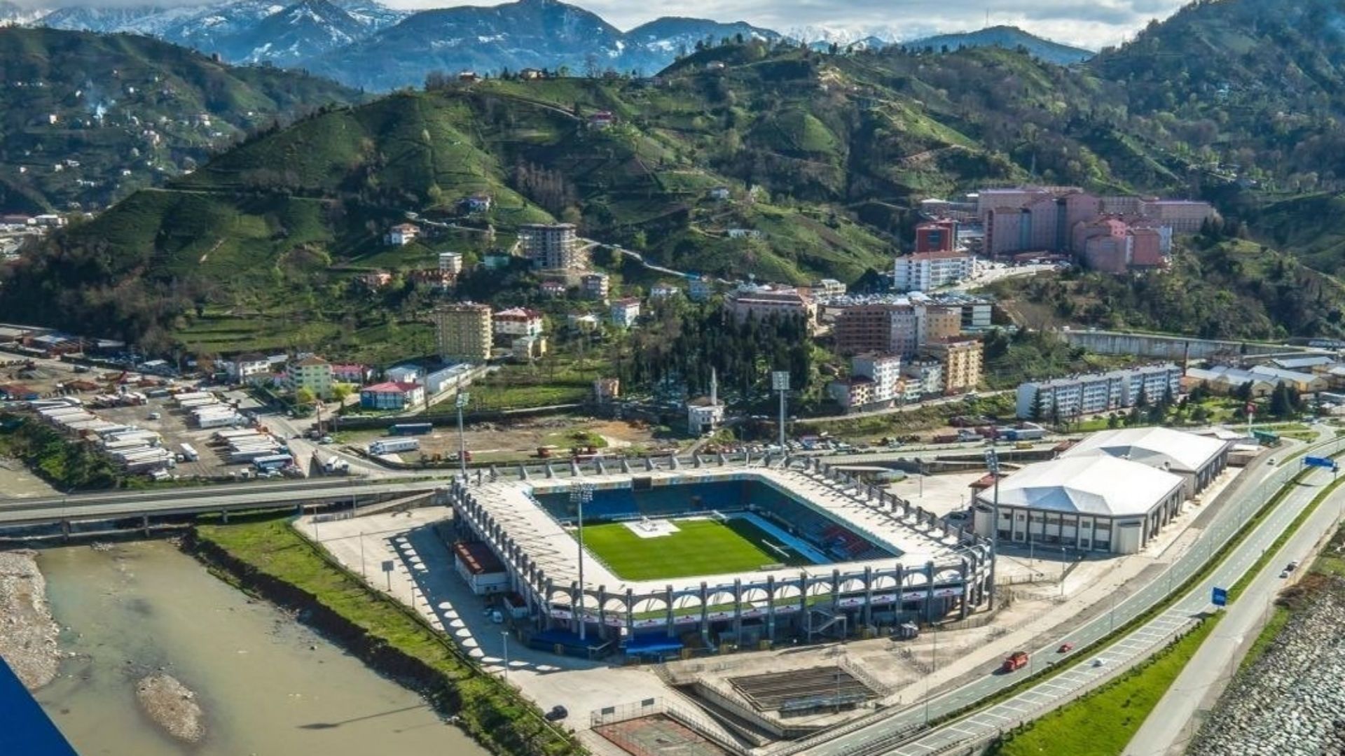 Caykur Didi Stadyumu Rize