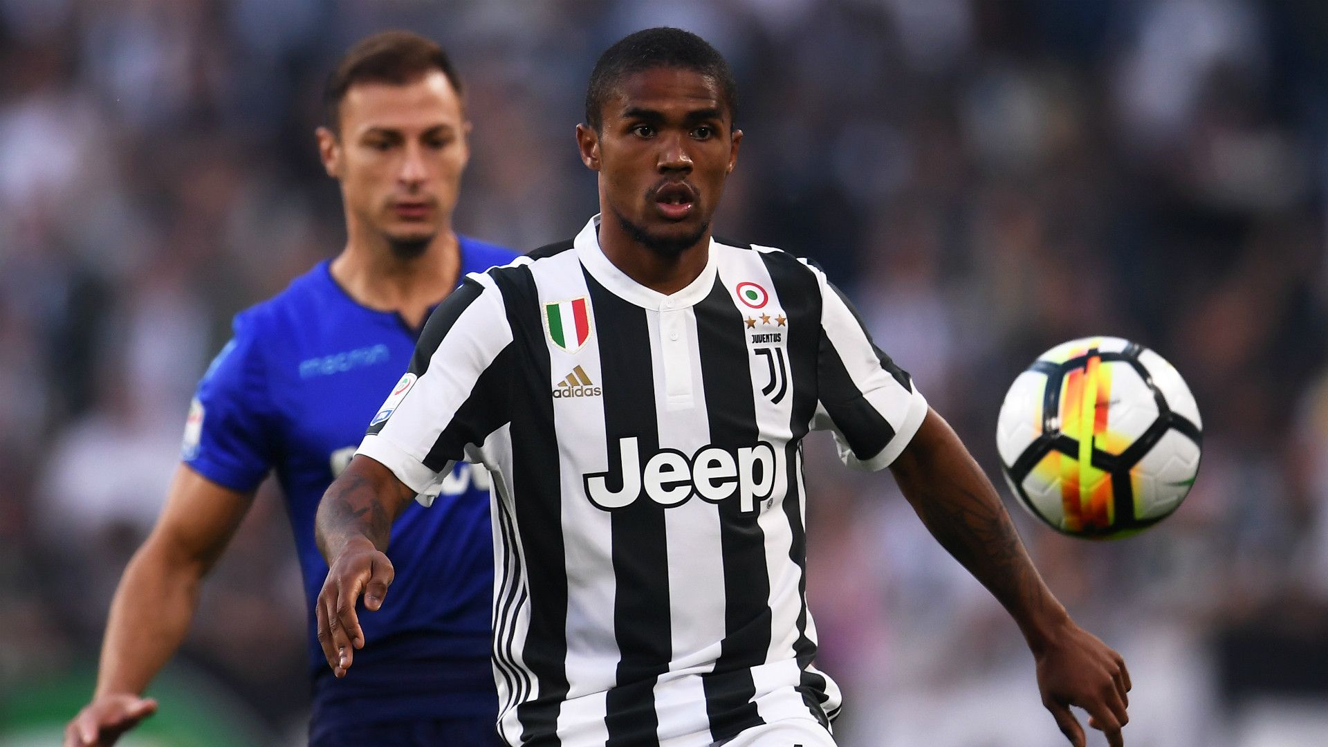 Douglas Costa Stefan Radu Juventus Lazio Serie A