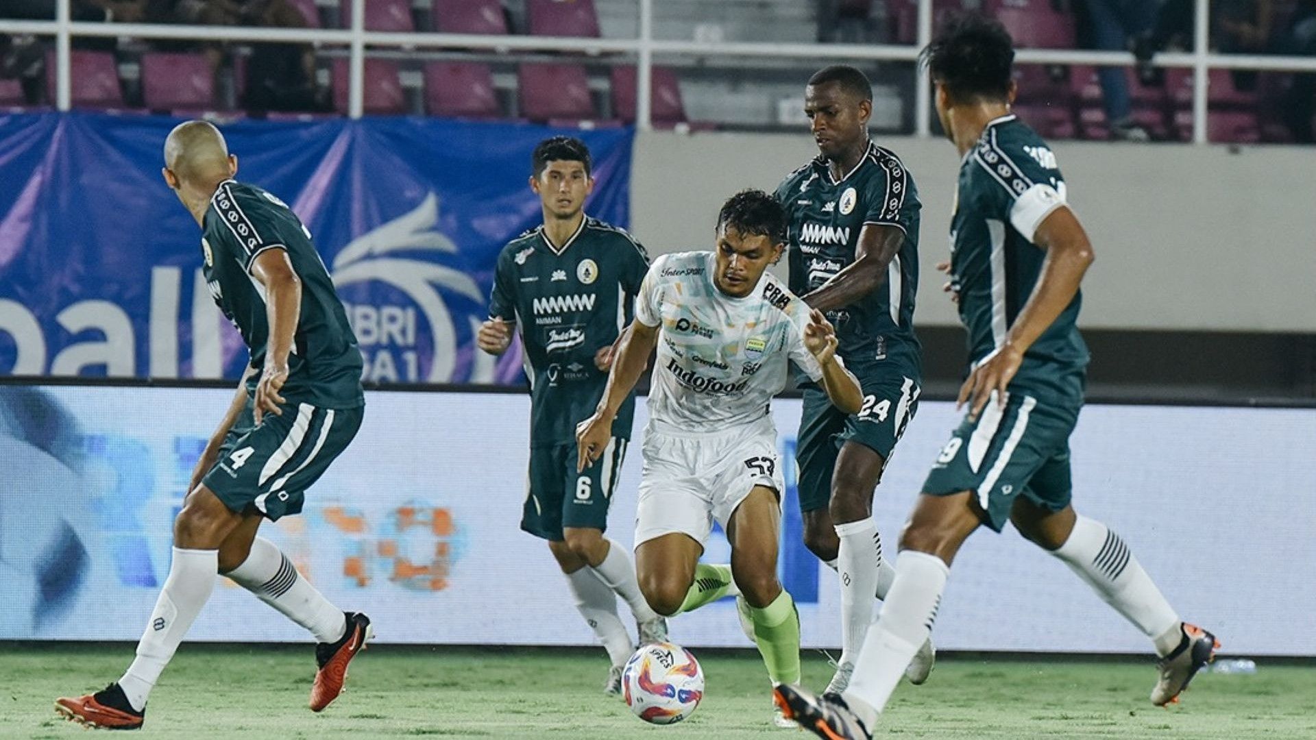 Rachmat Irianto - PSS Sleman vs Persib Bandung 09122024