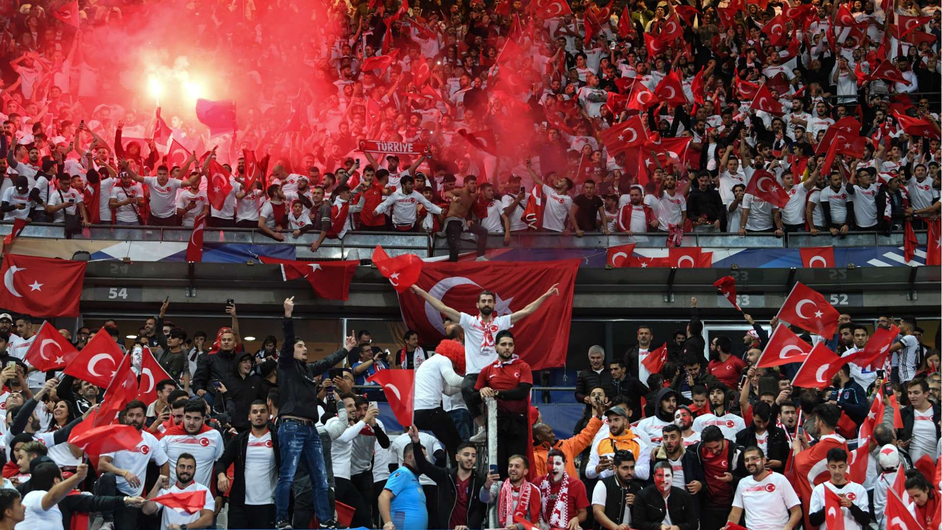 France Turkey Fans 2019