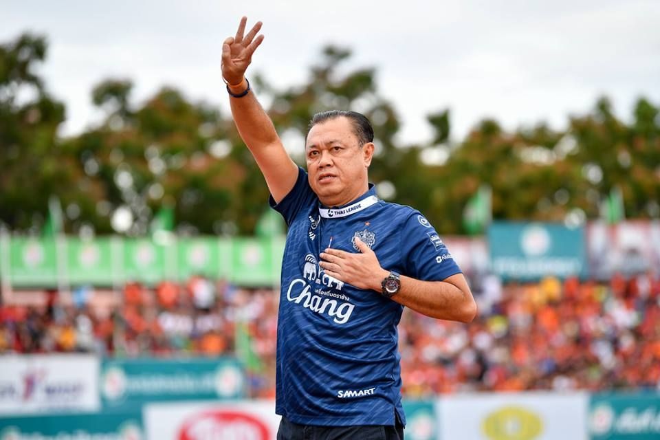 เนวิน ชิดชอบ