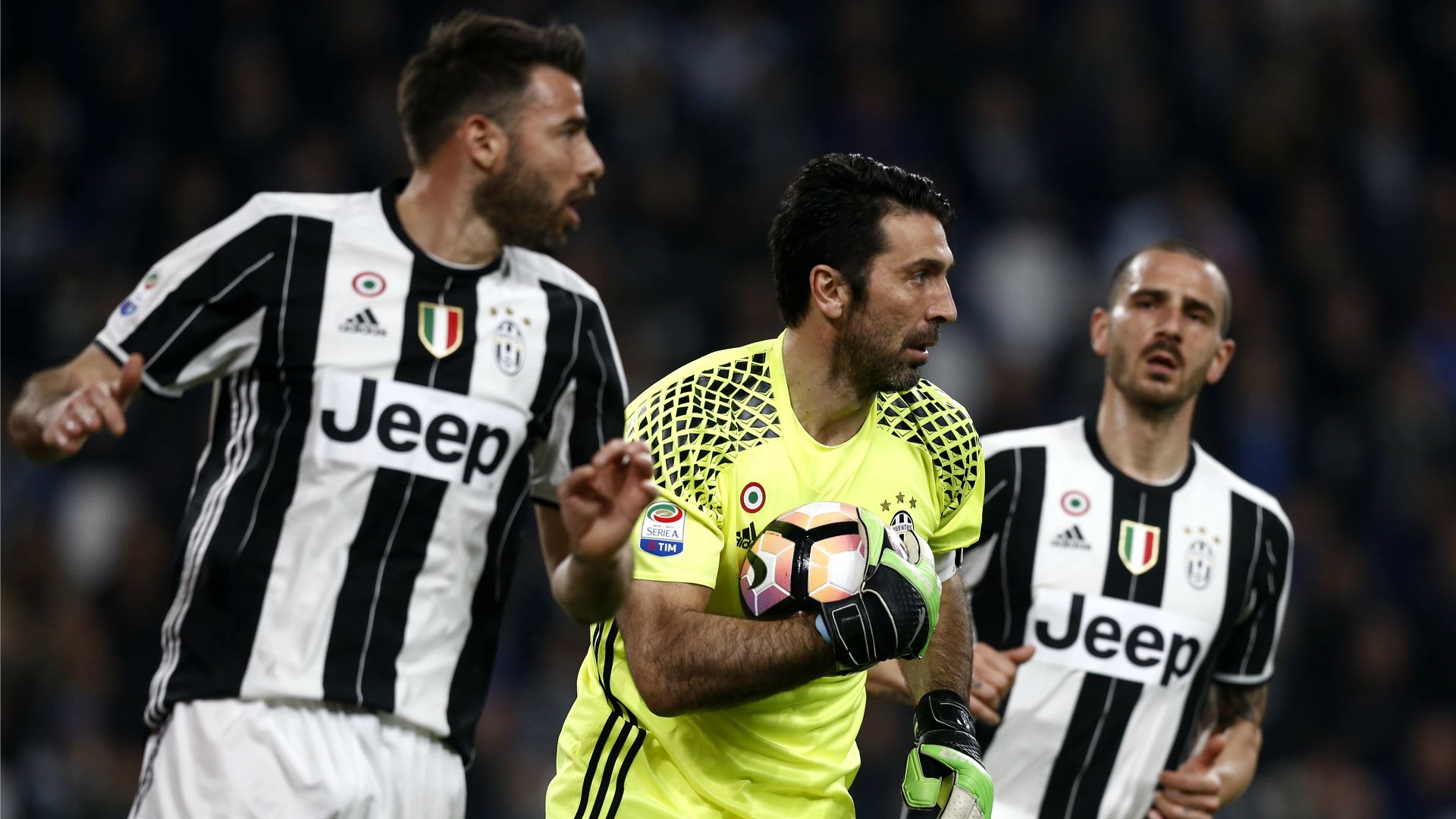 Andrea Barzagli Gianluigi Buffon Leonardo Bonucci Juventus
