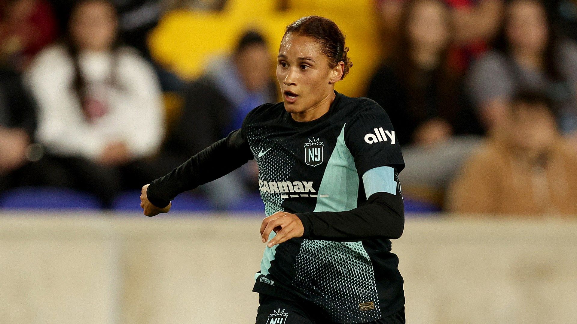 Lynn Williams Gotham 2024