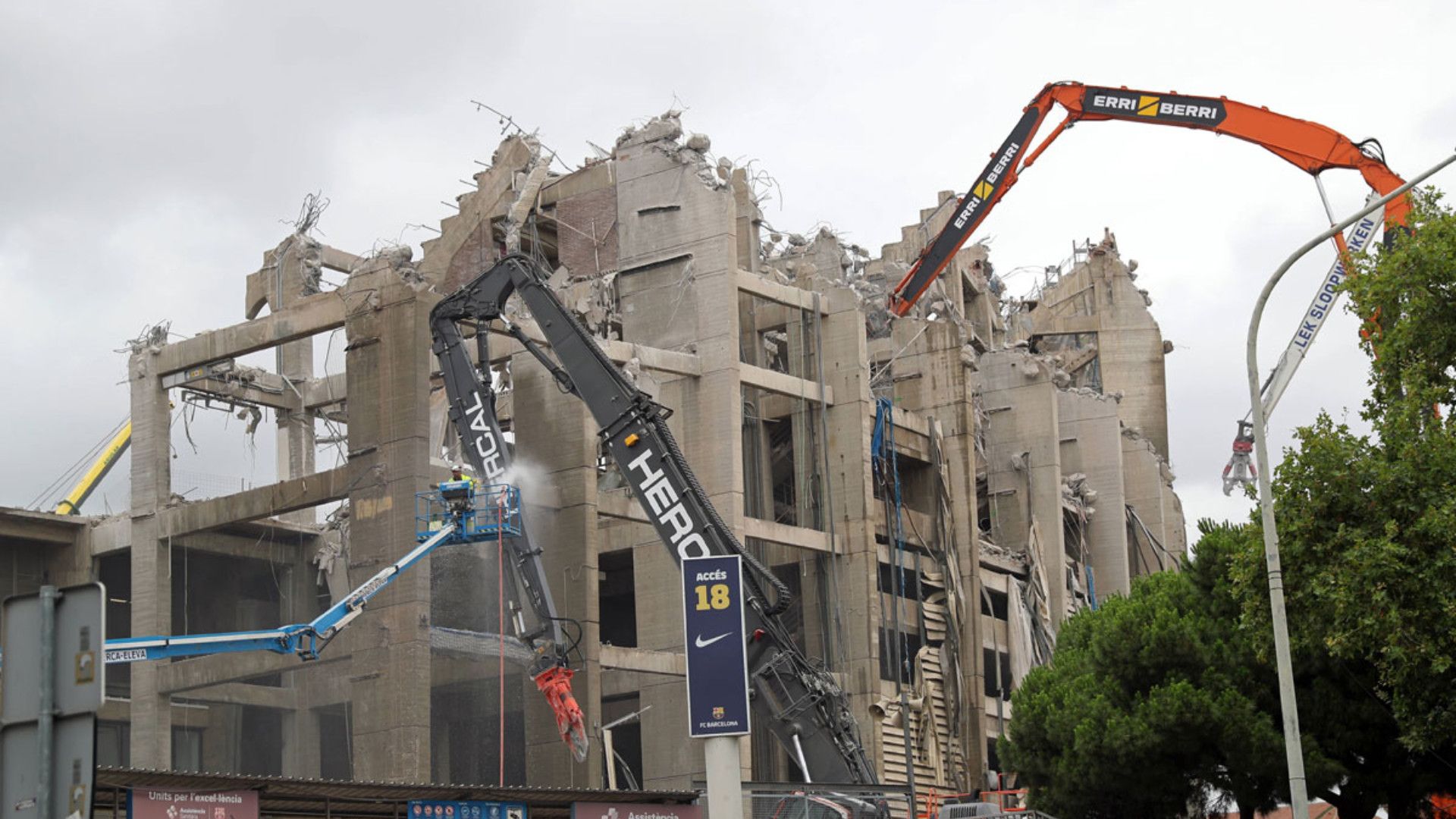 GERMANY ONLY: CAMP NOU