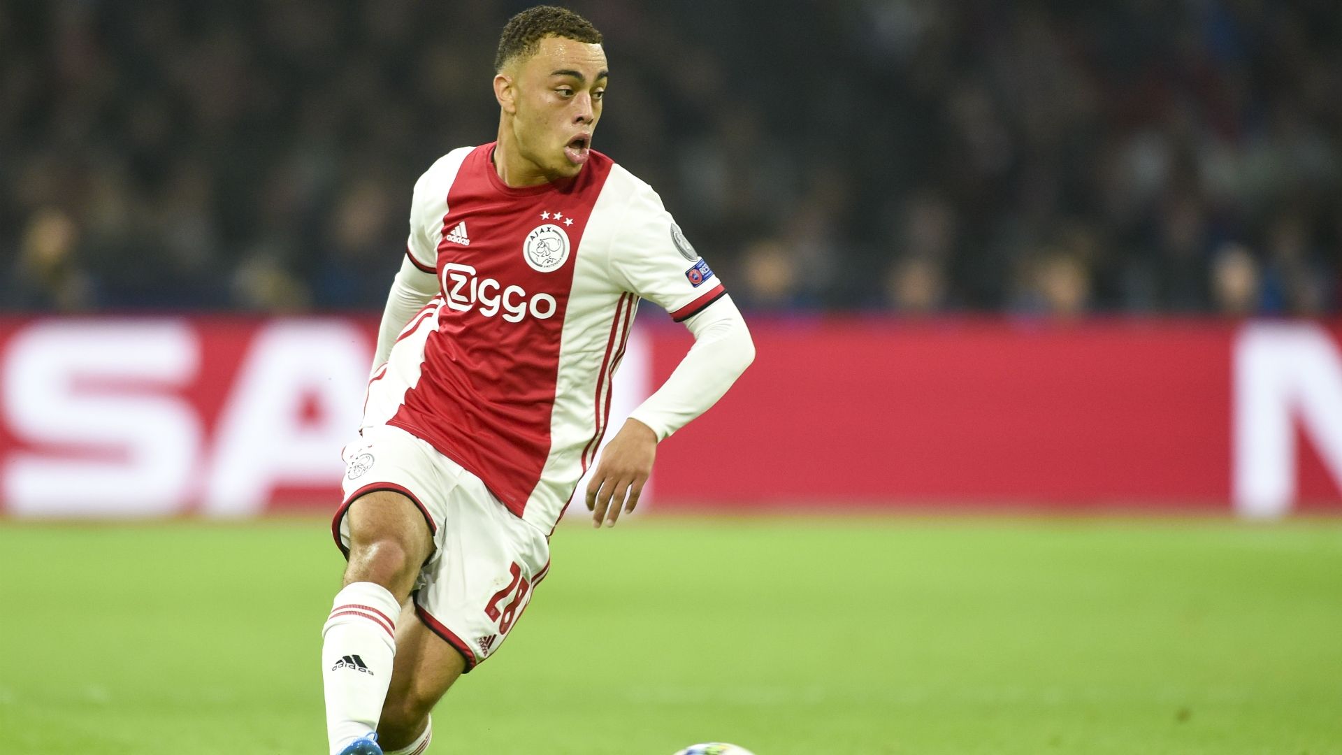 Sergino Dest Ajax 10232019