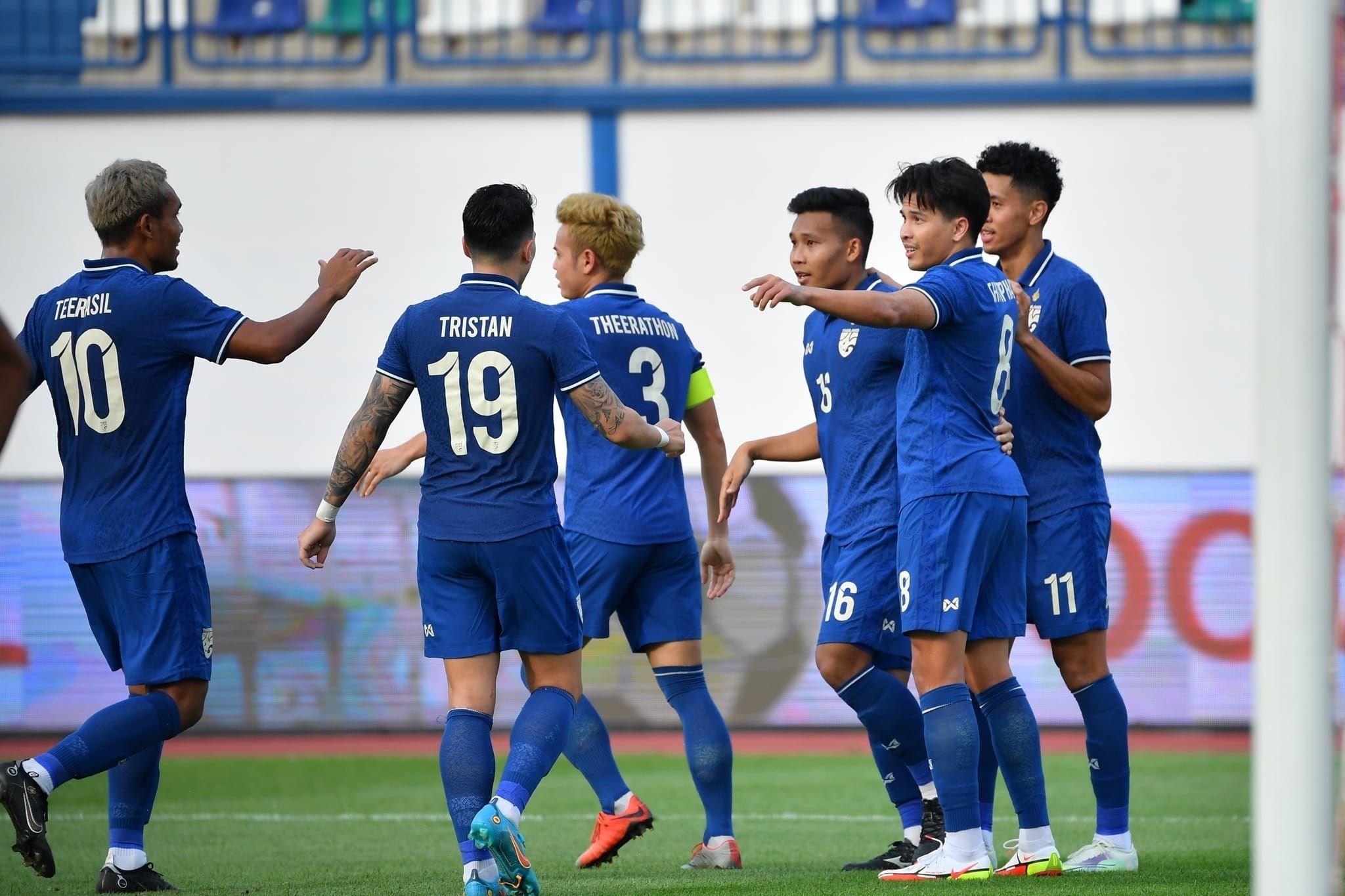 ทีมชาติไทย