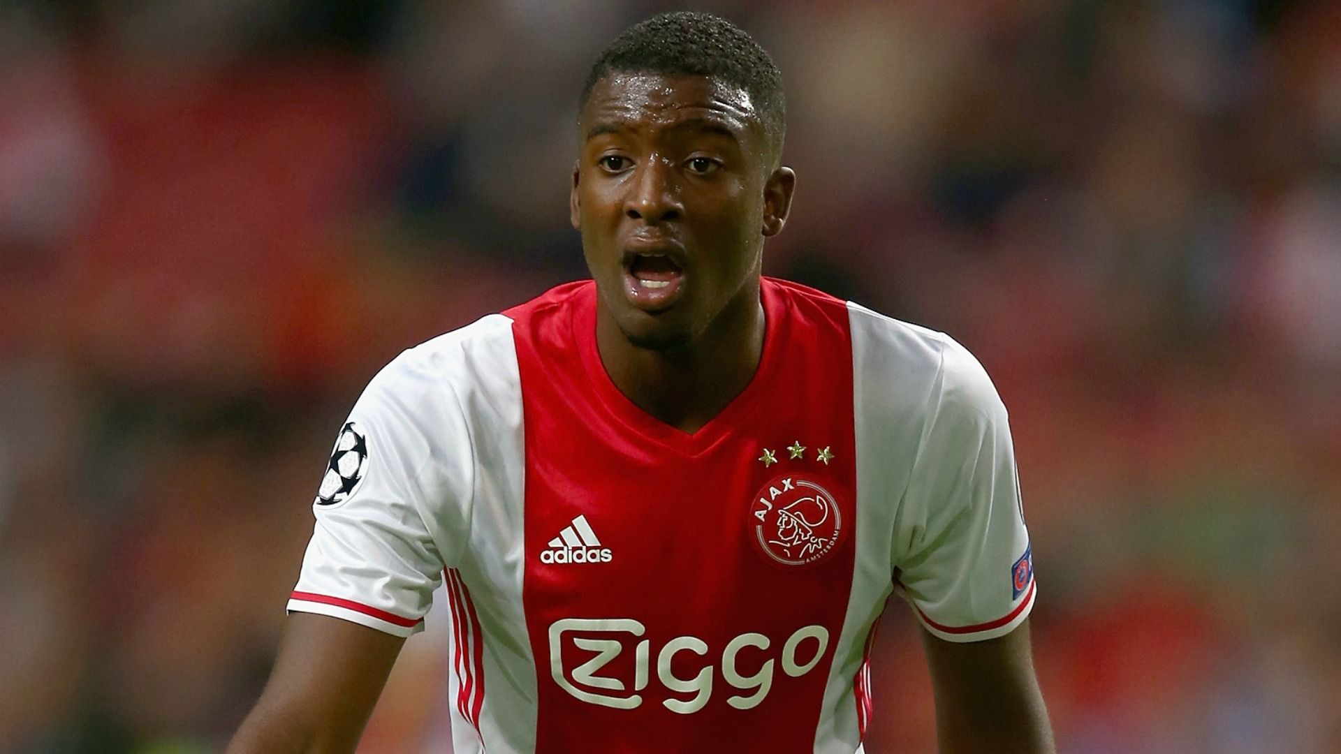 Riechedly Bazoer Ajax
