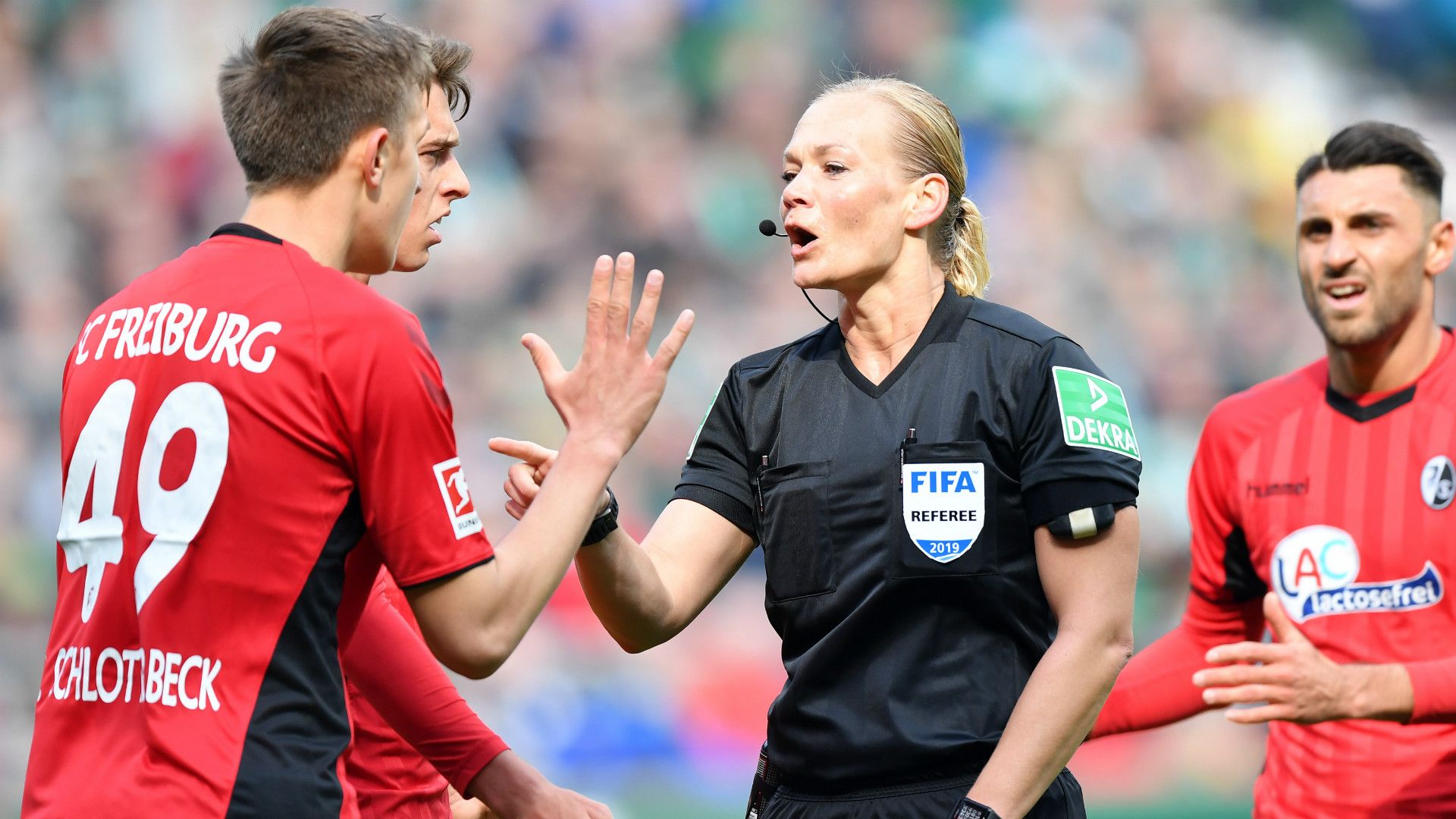 NICO SCHLOTTERBECK FREIBURG BIBIANA STEINHAUS