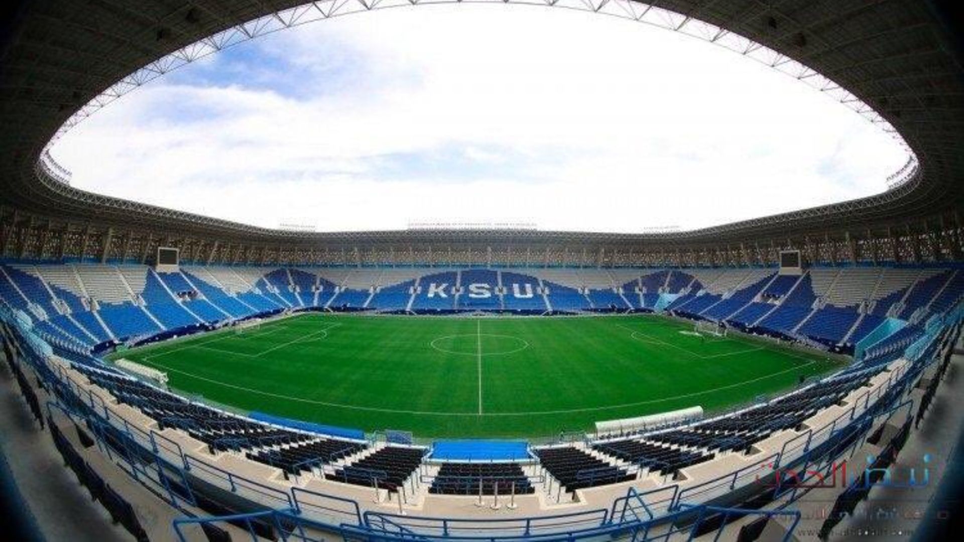 ملعب جامعة الملك سعود