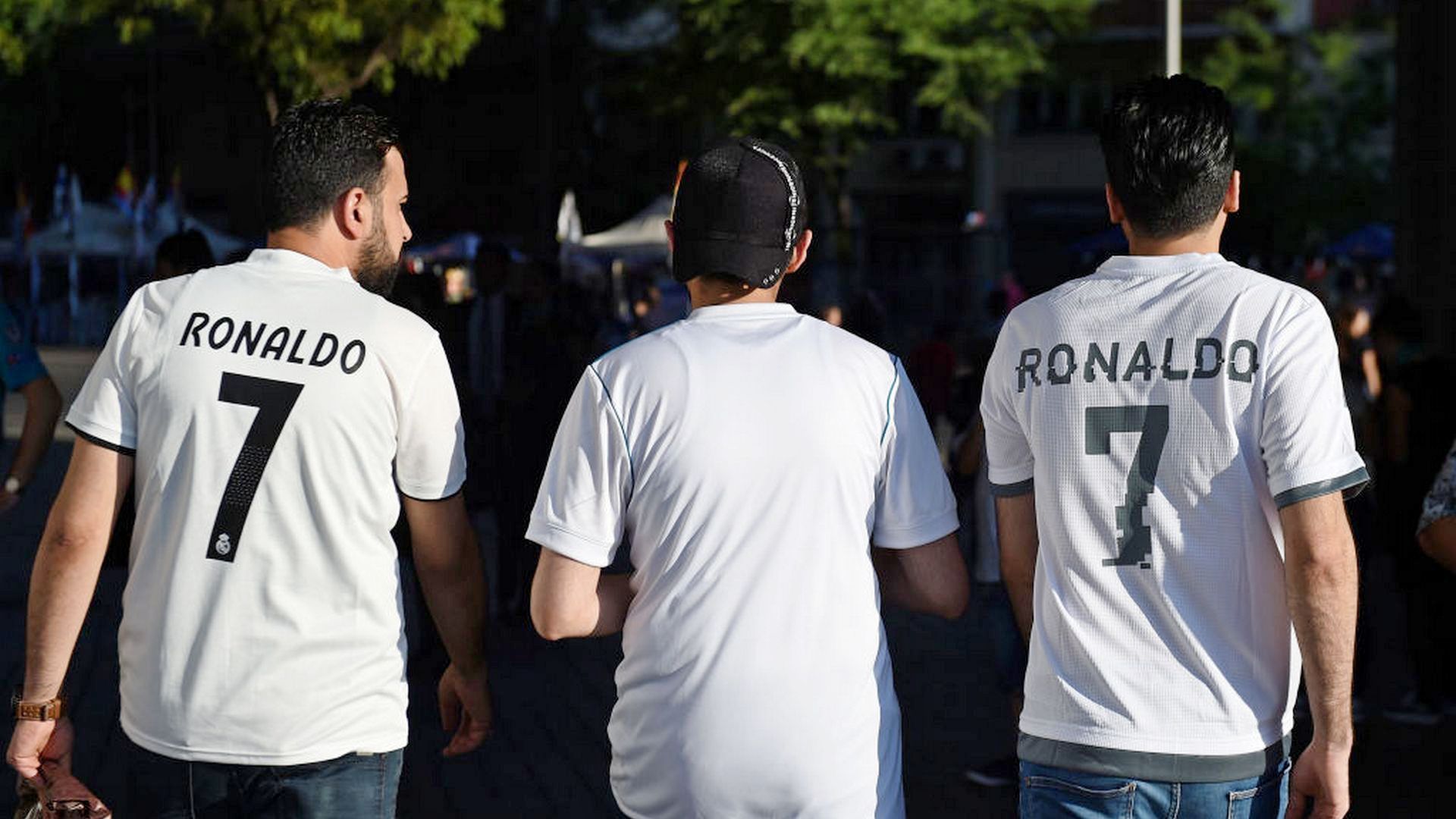 Real Madrid fans Cristiano Ronaldo 19082018