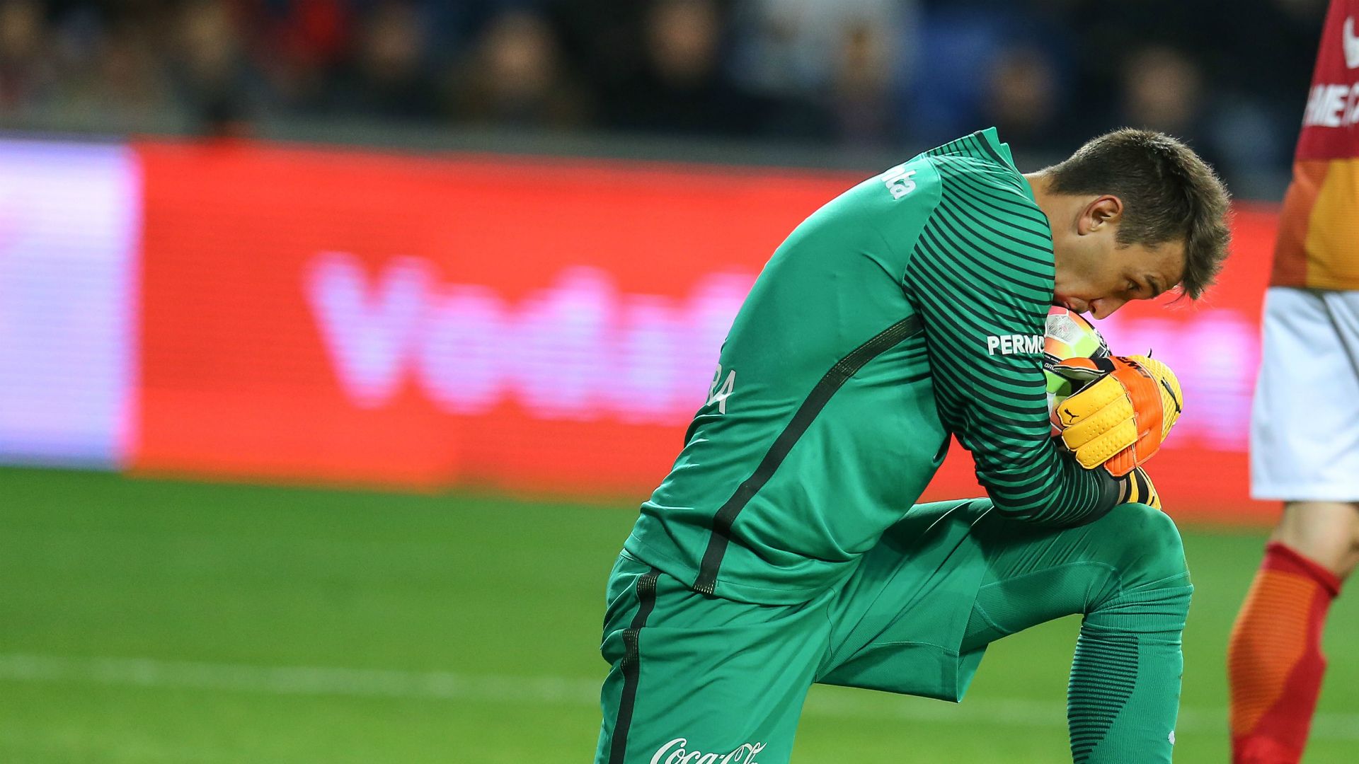 Fernando Muslera Basaksehir Galatasaray STSL 04102017