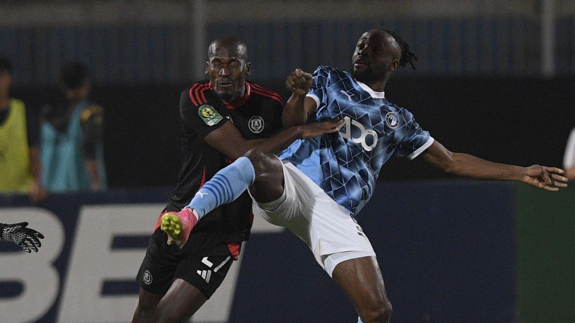 Tapelo Xoki, Orlando Pirates, Fiston Mayele, Pyramids FC