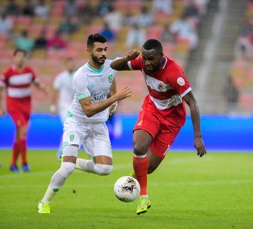 الأهلي والوحدة