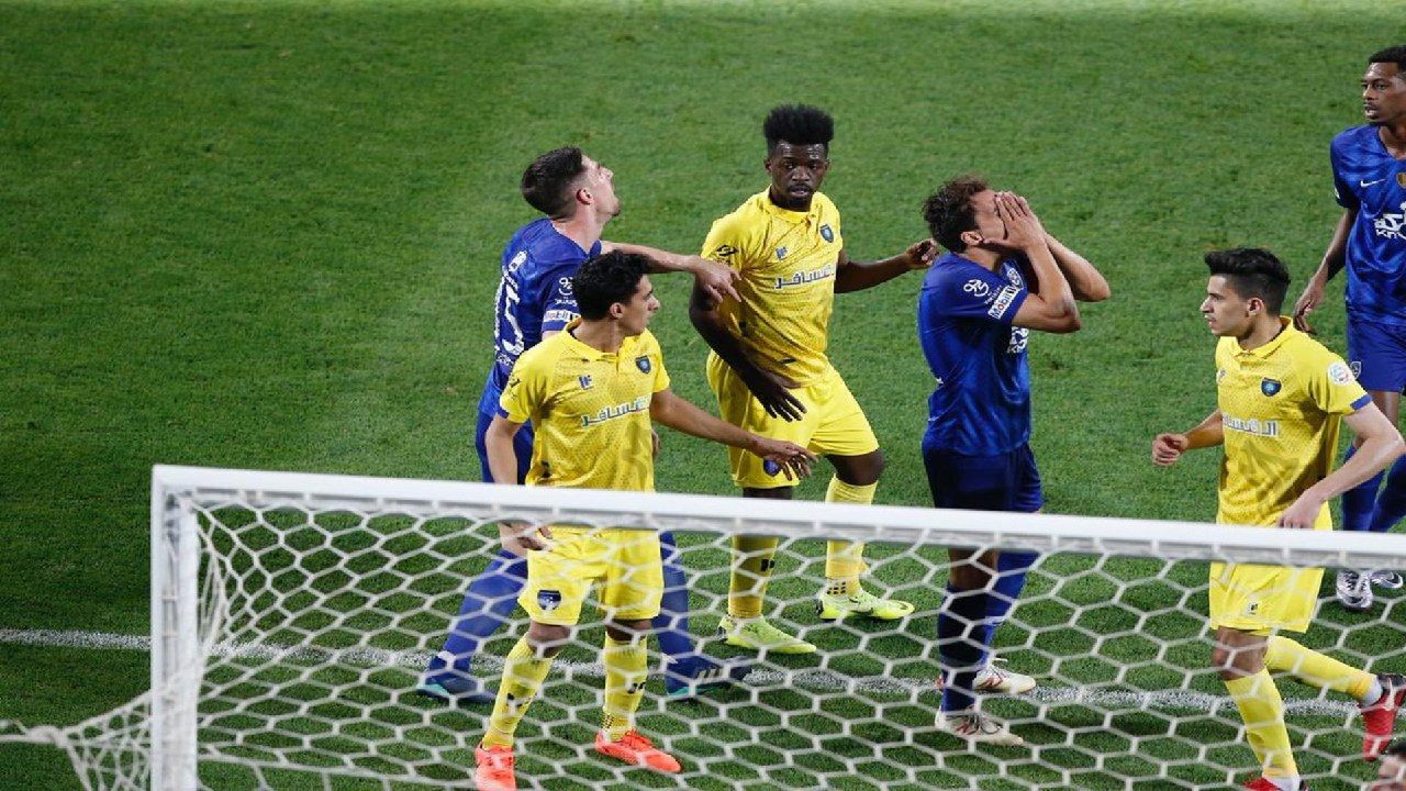 الهلال - التعاون