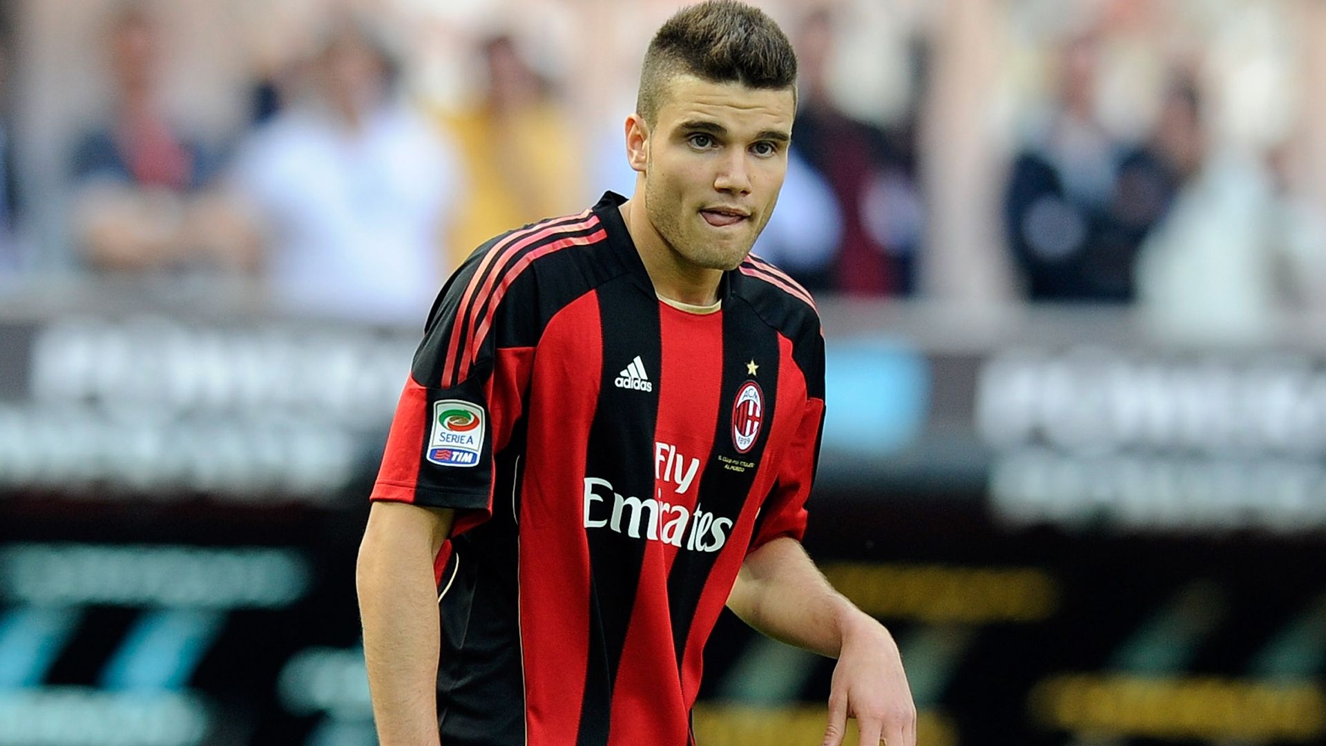 50 storie di giovani desaparecidos