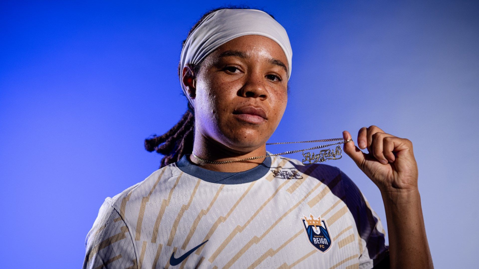 Mia Fishel Seattle Reign signing 2025