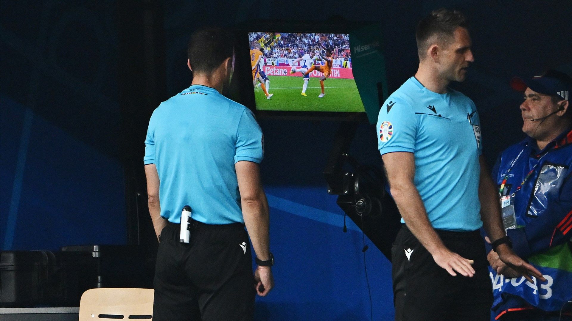 England Netherlands VAR