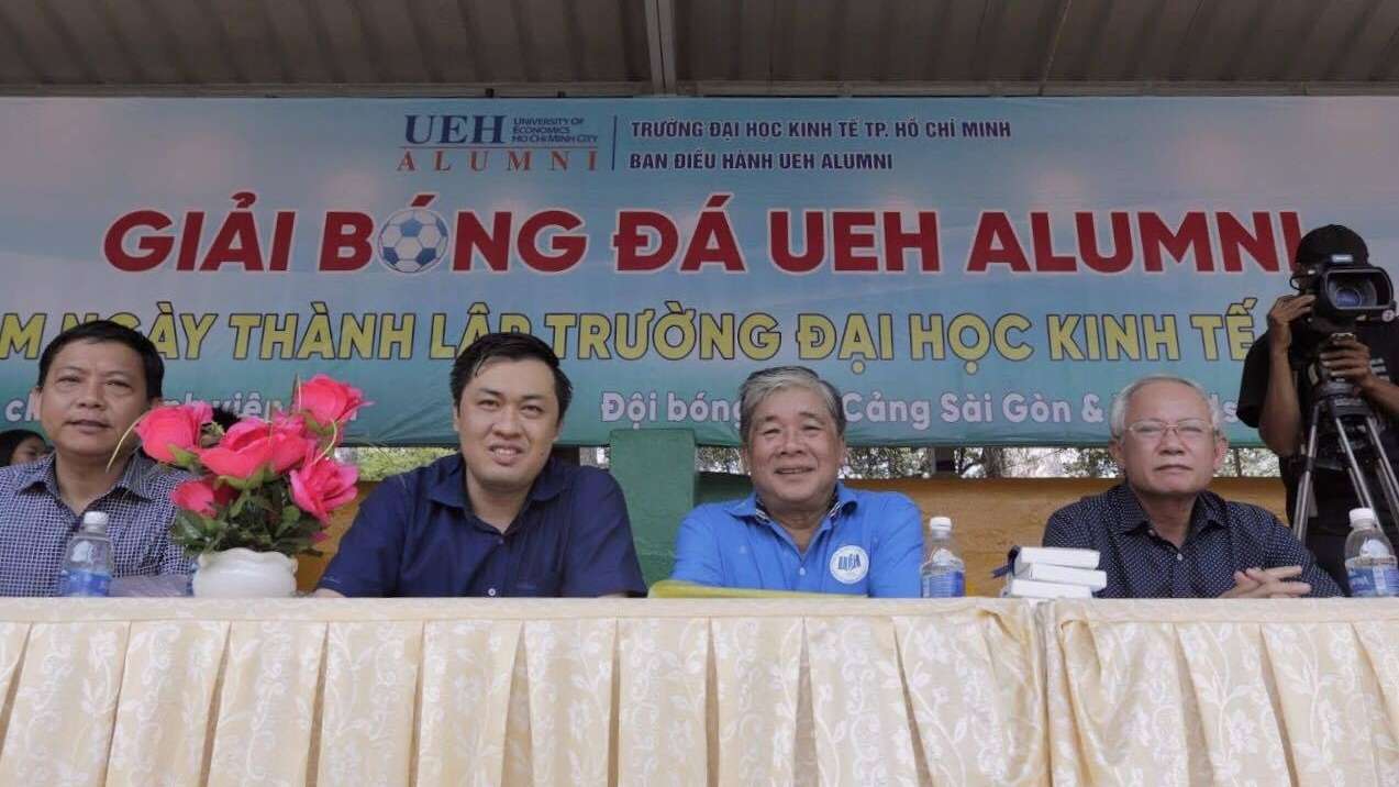 Giải bóng đá chào mừng 42 năm thành lập Trường Đại học Kinh tế TP.HCM