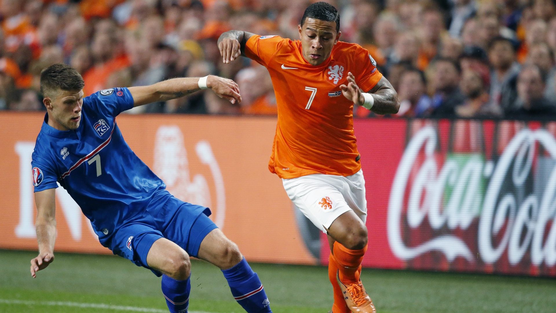Memphis Depay Netherlands Iceland Euro Qualifier 09032015