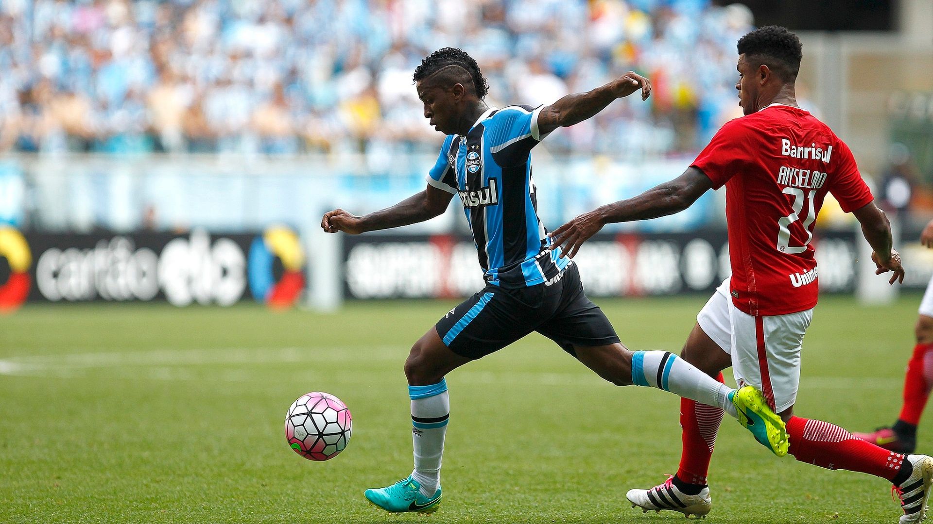 Bolaños - Grêmio x Internacional 102316