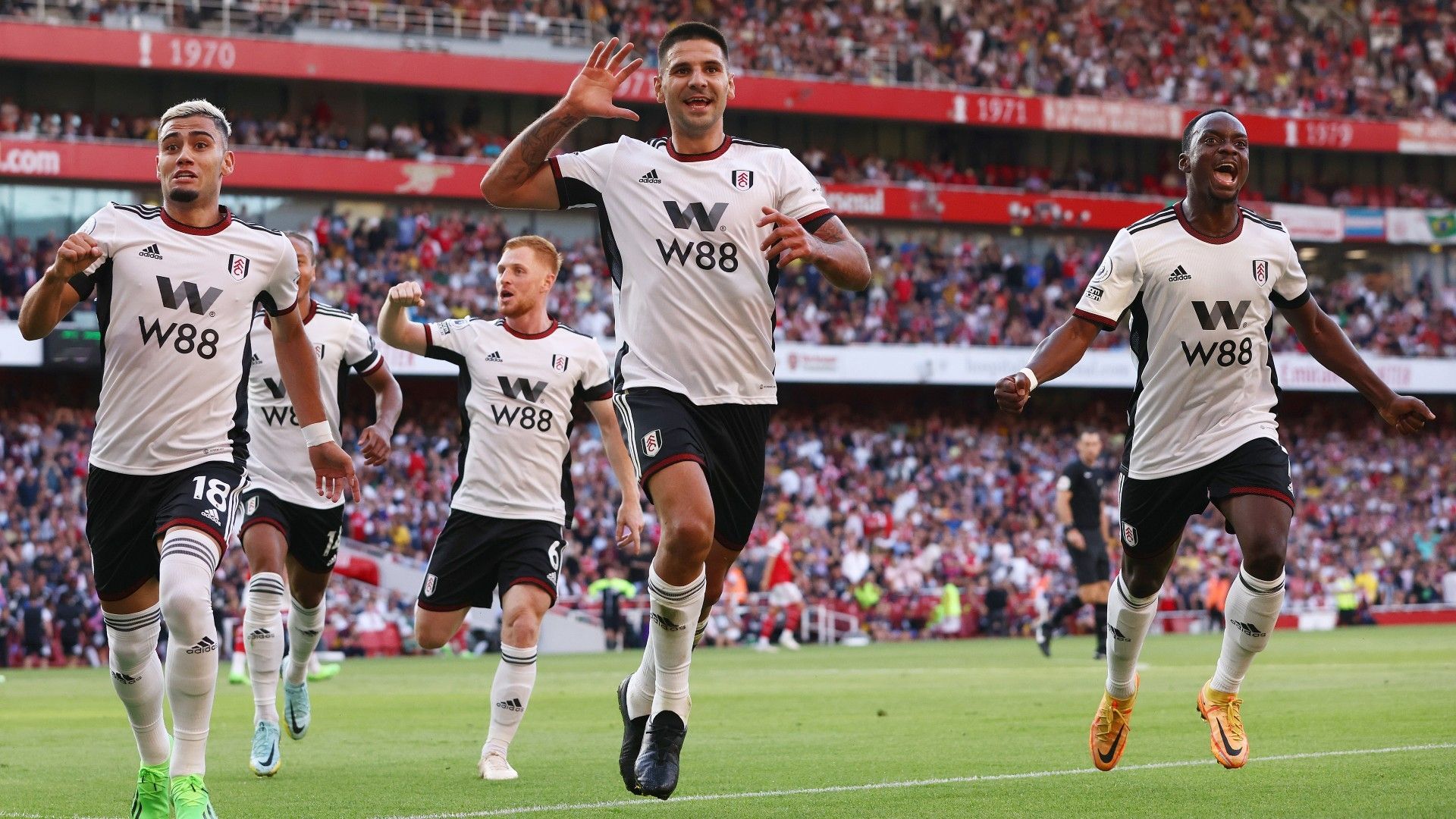 Mitrovic Fulham 2022-23